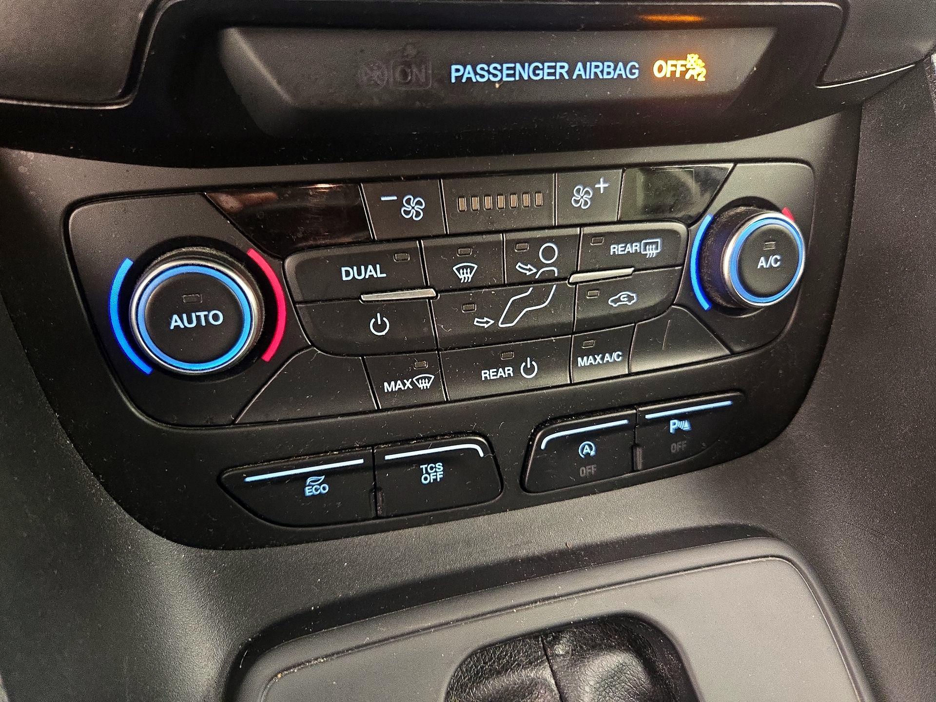 Thumbnail: 2022 Ford Transit Series - 16