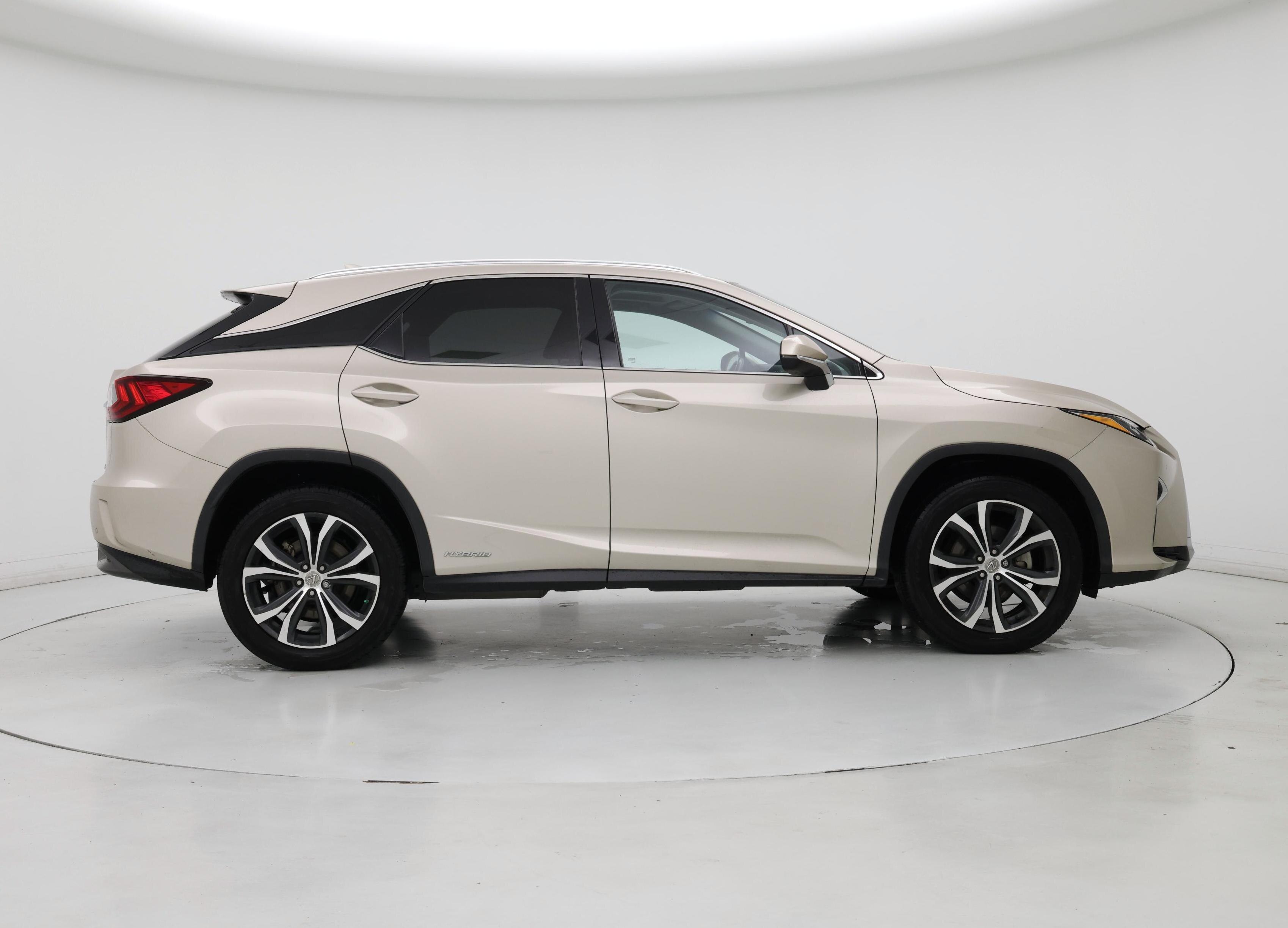 Thumbnail: 2016 Lexus RX - 7