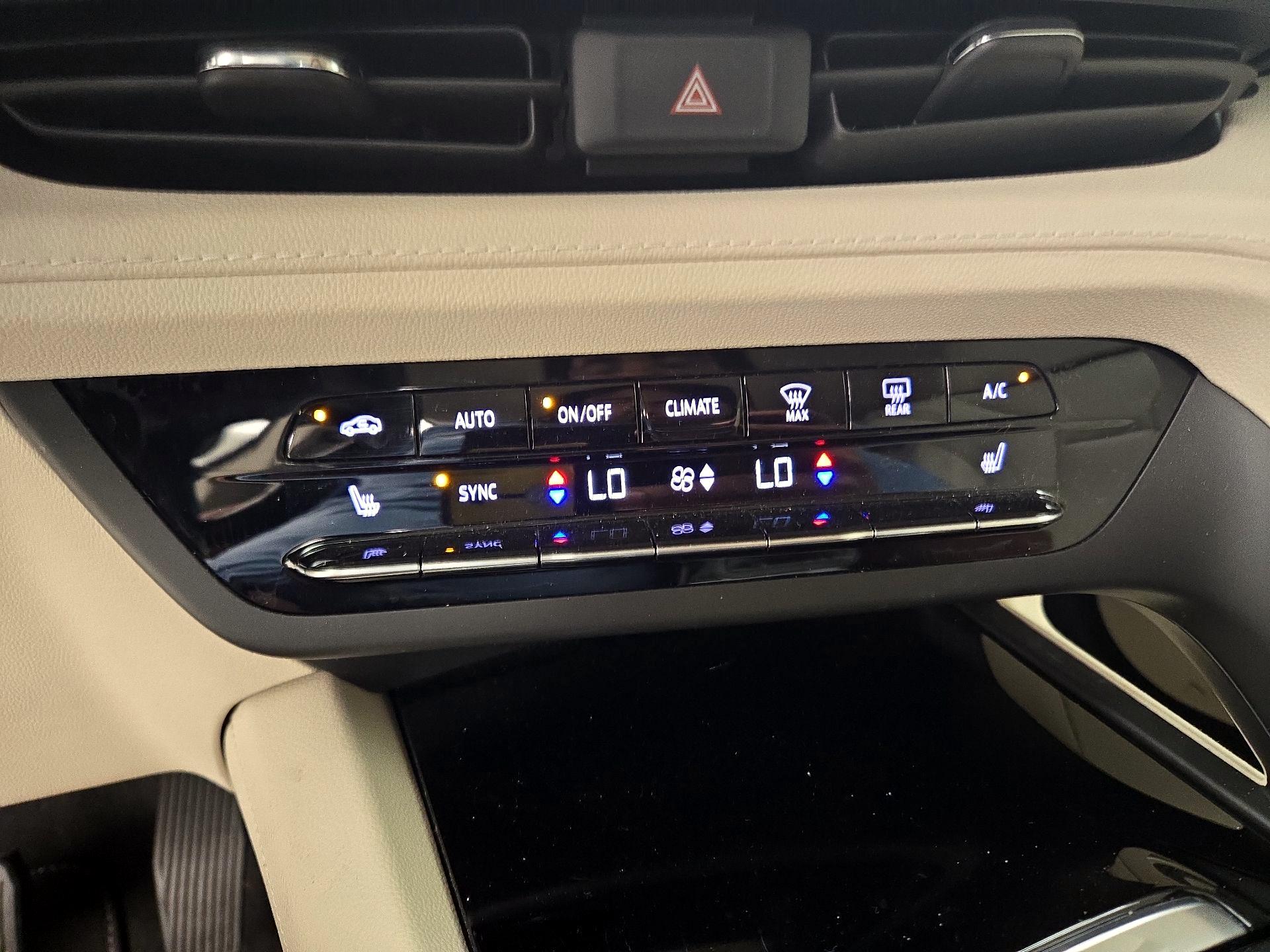 Thumbnail: 2022 Buick Envision - 17