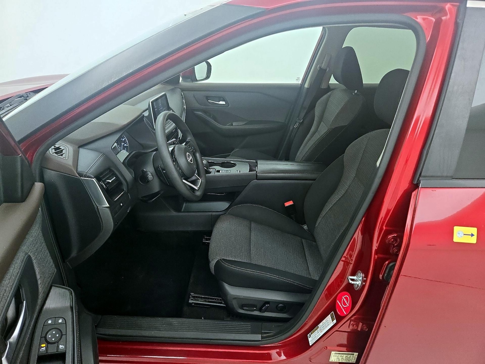 2022 Nissan Rogue SV - Photo 12