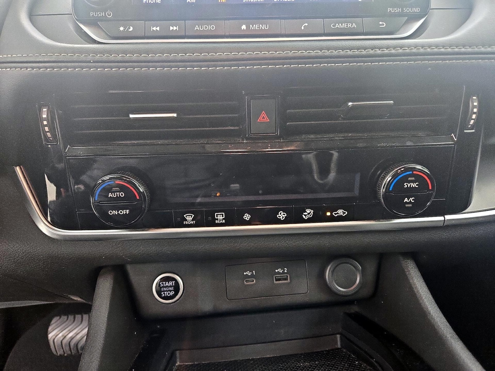 2022 Nissan Rogue SV - Photo 17