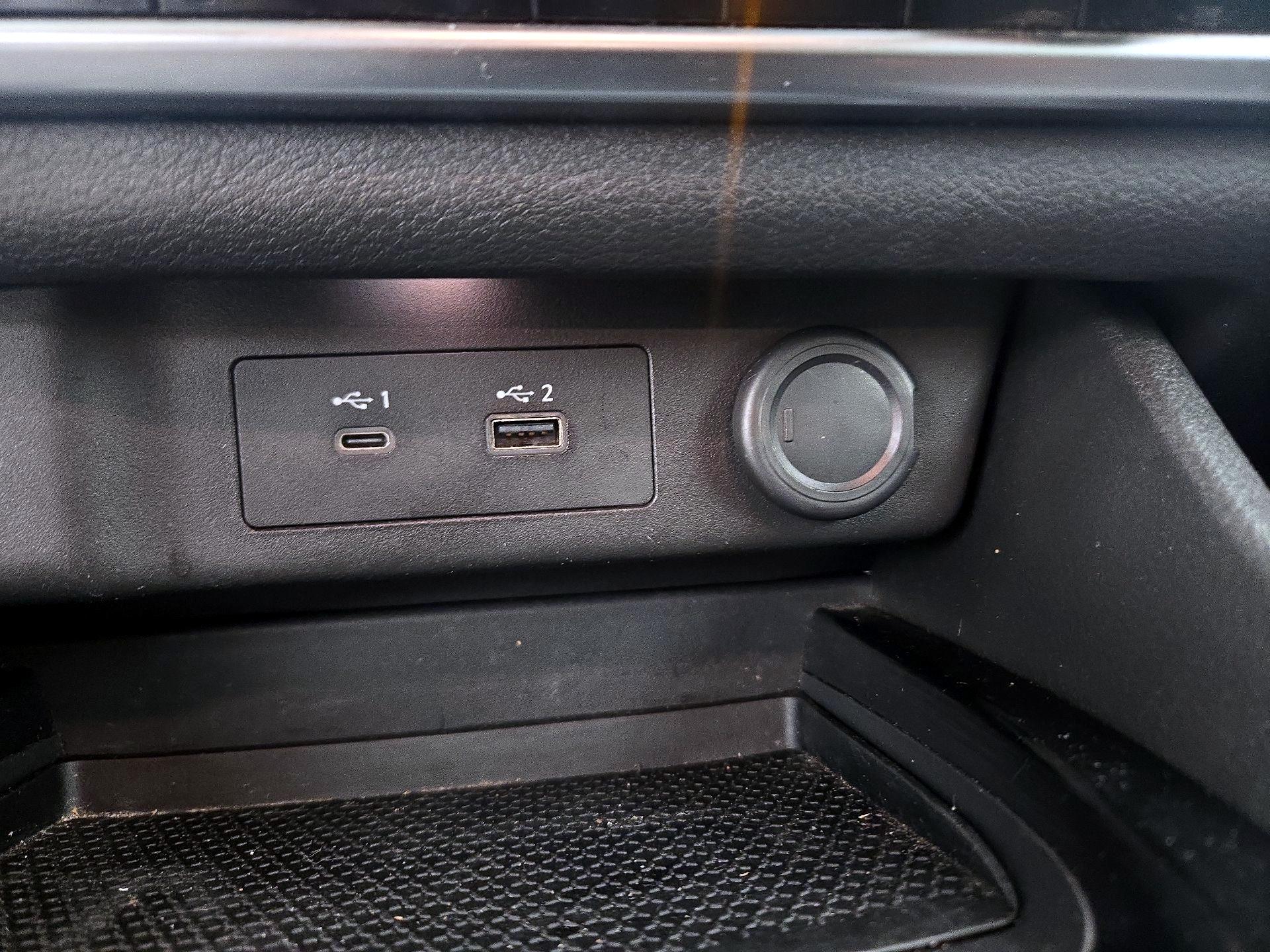 Thumbnail: 2022 Nissan Rogue - 18