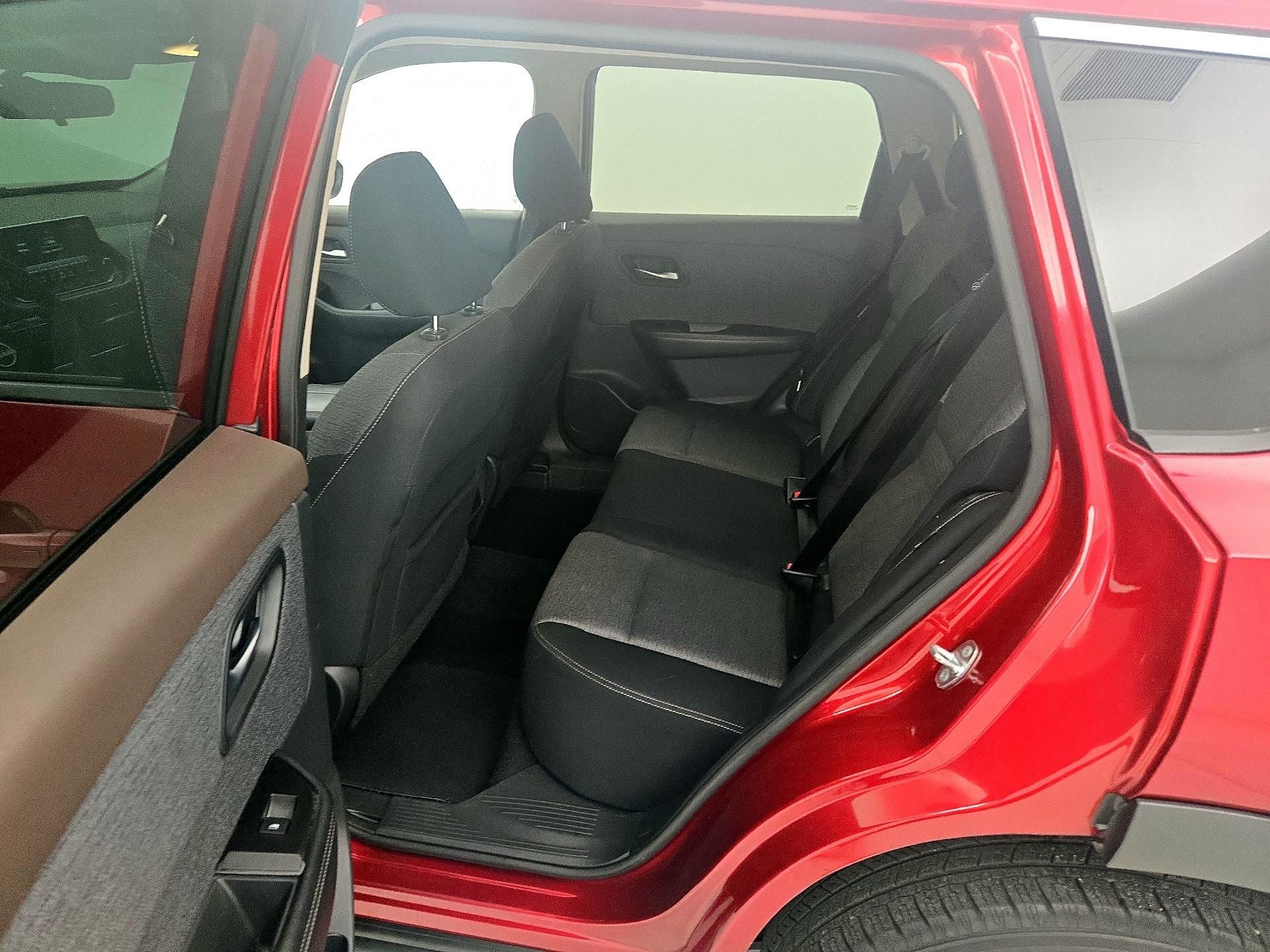 Thumbnail: 2022 Nissan Rogue - 19