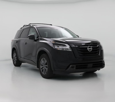 2023 Nissan Pathfinder SV