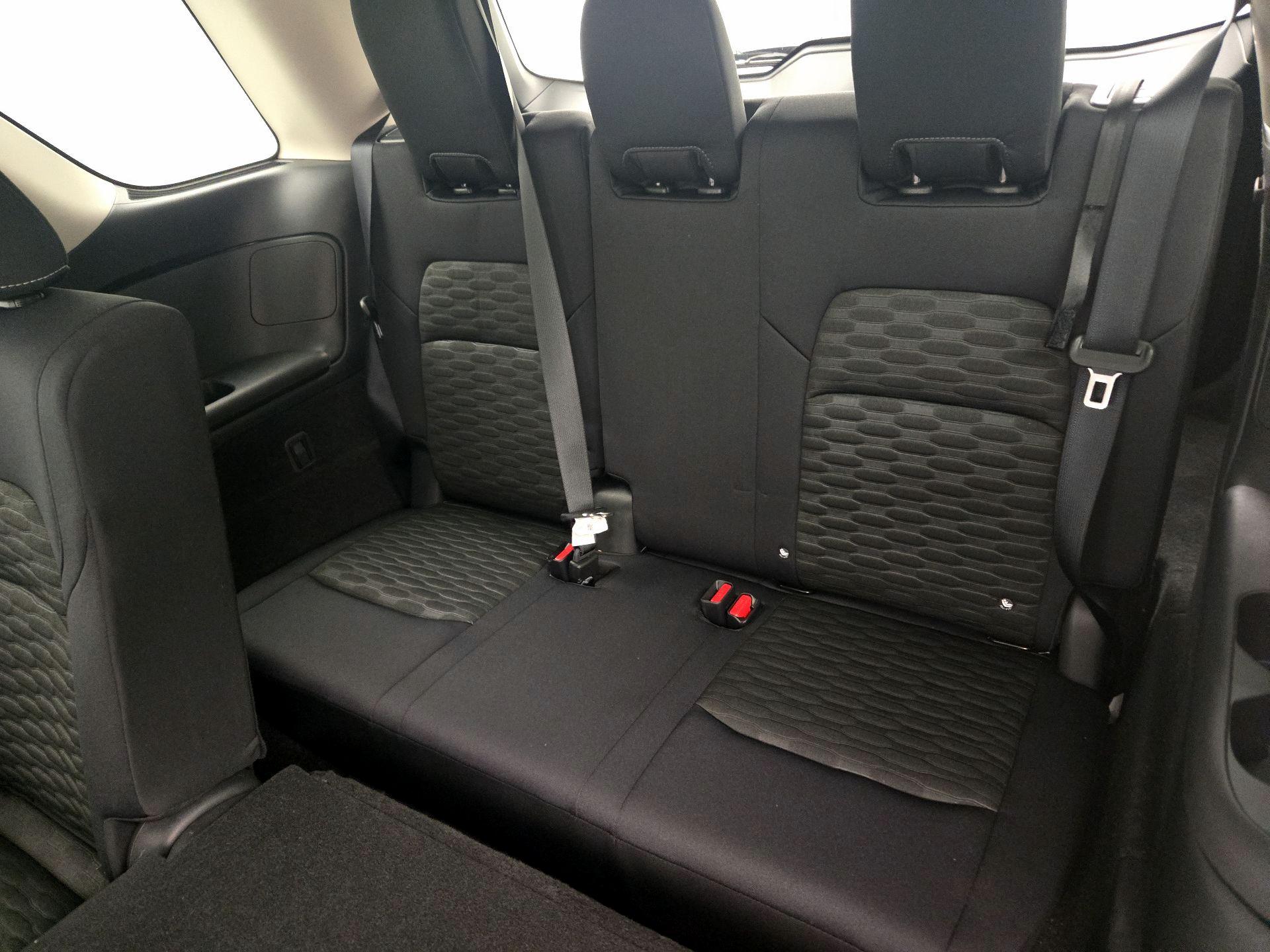 Thumbnail: 2023 Nissan Pathfinder - 20