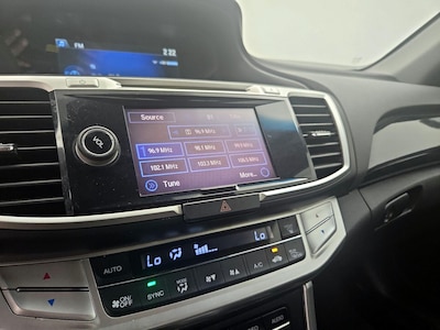 Radio (On)