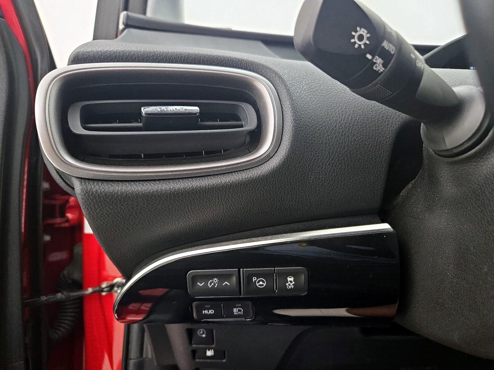 Thumbnail: 2021 Toyota Prius Prime - 13