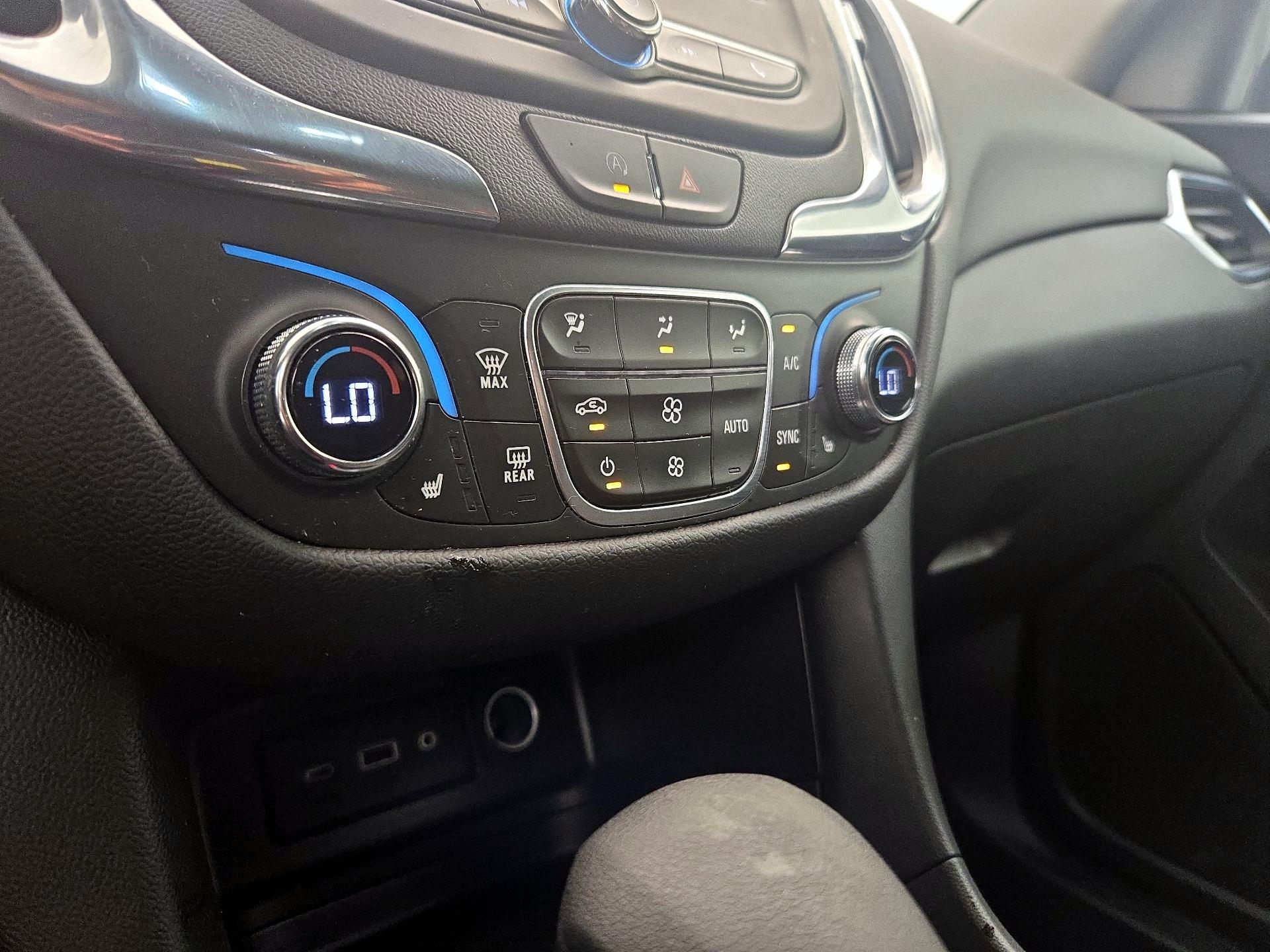 Thumbnail: 2023 Chevrolet Equinox - 16