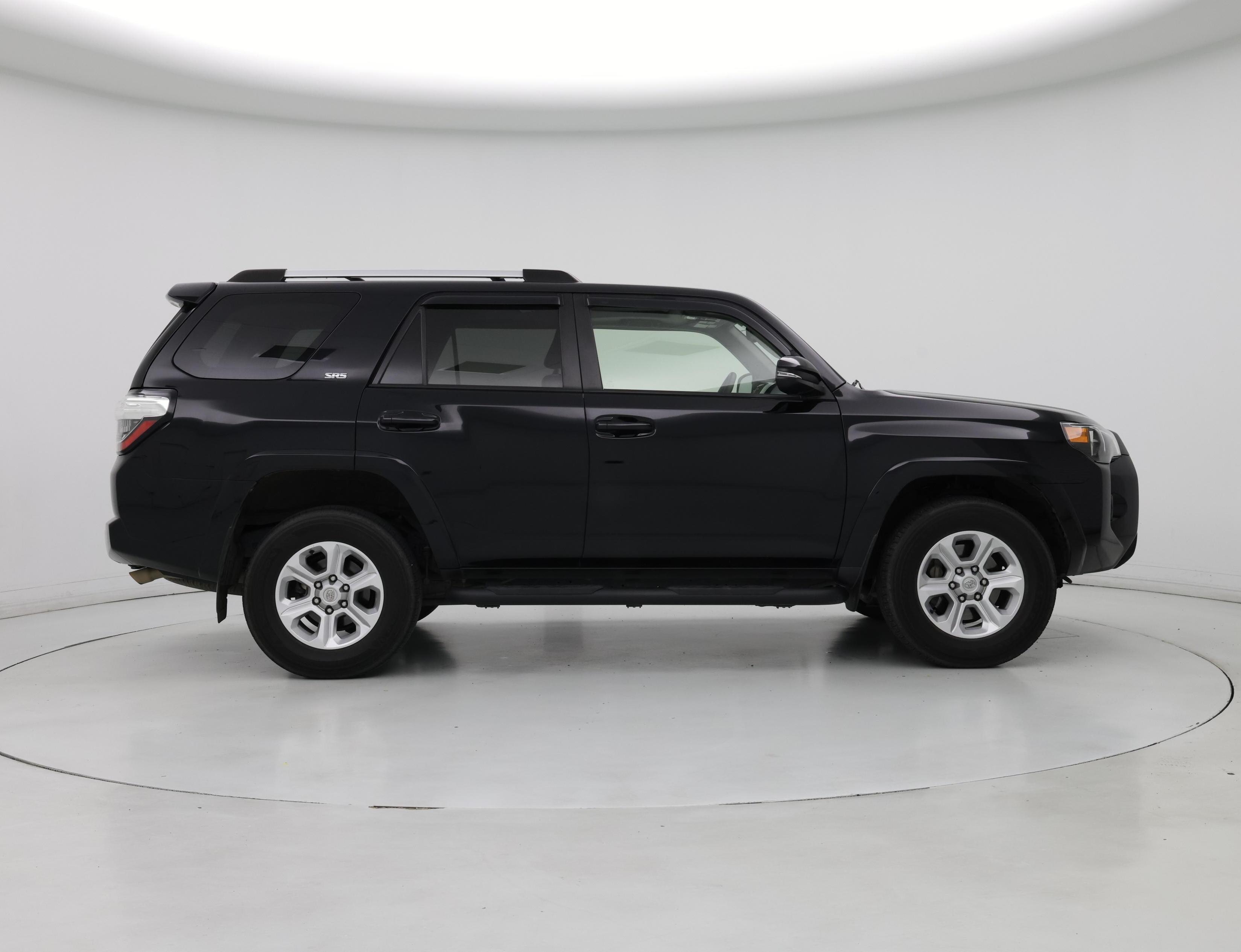 Thumbnail: 2022 Toyota 4Runner - 7