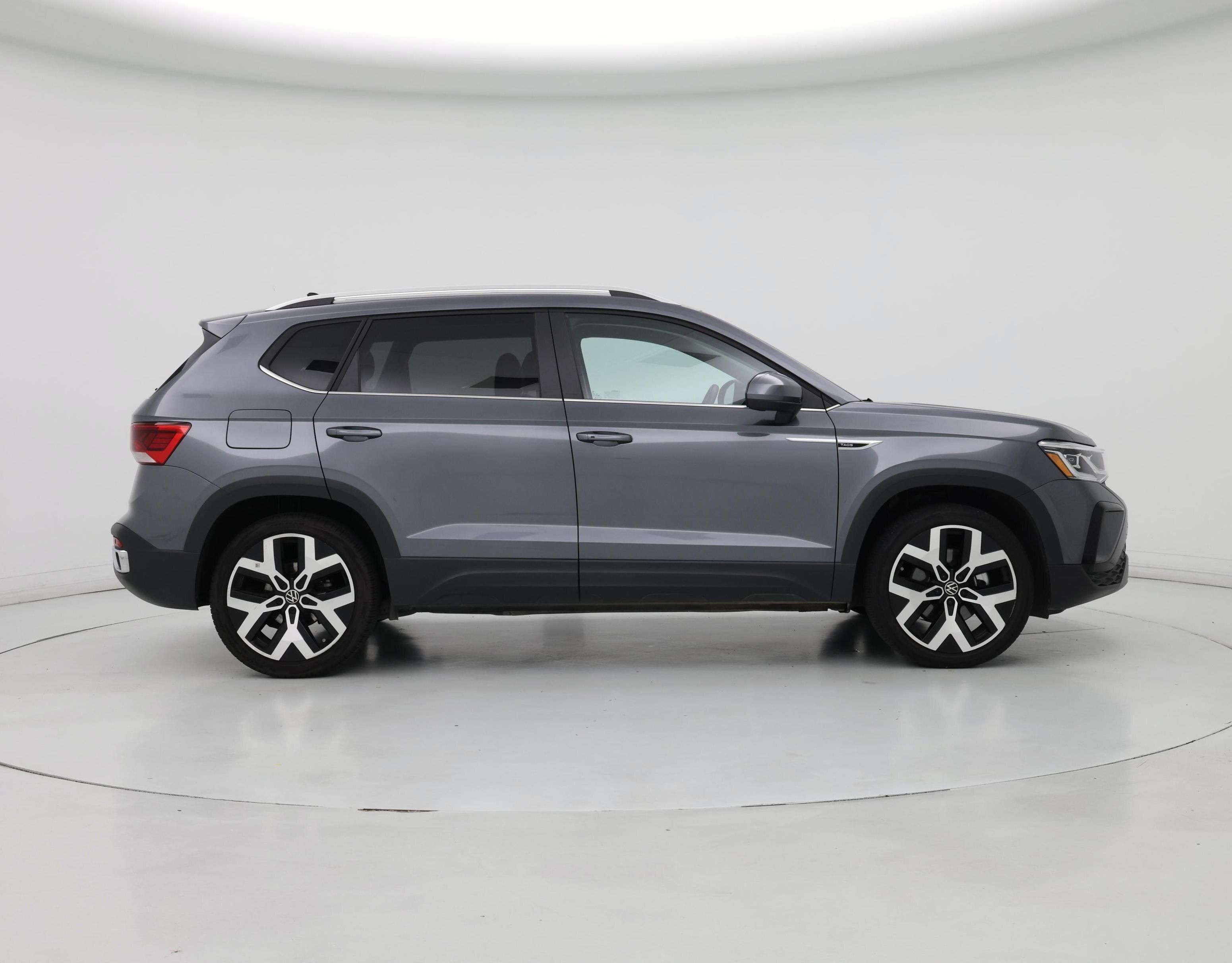 Thumbnail: 2022 Volkswagen Taos - 7