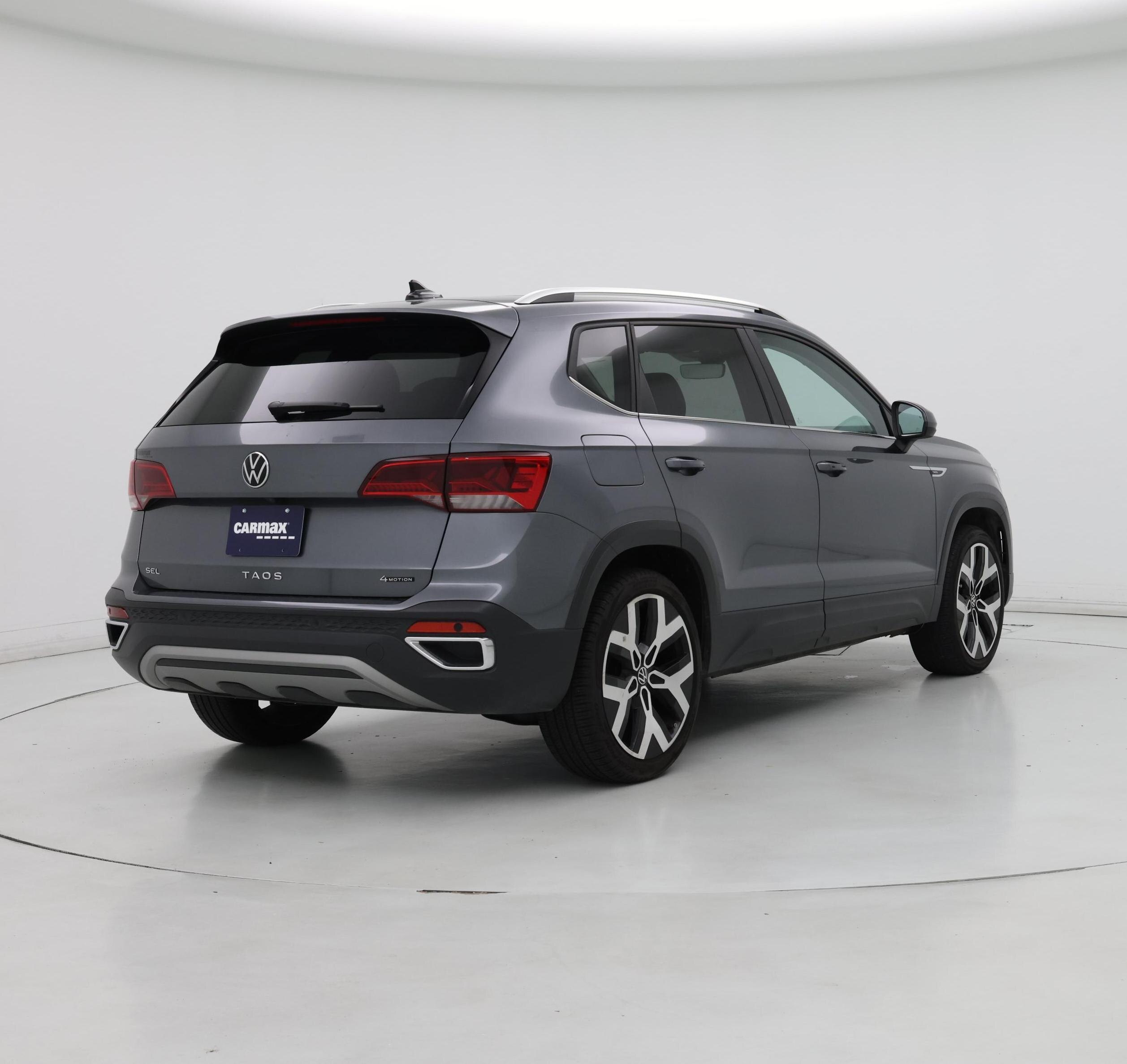 Thumbnail: 2022 Volkswagen Taos - 8