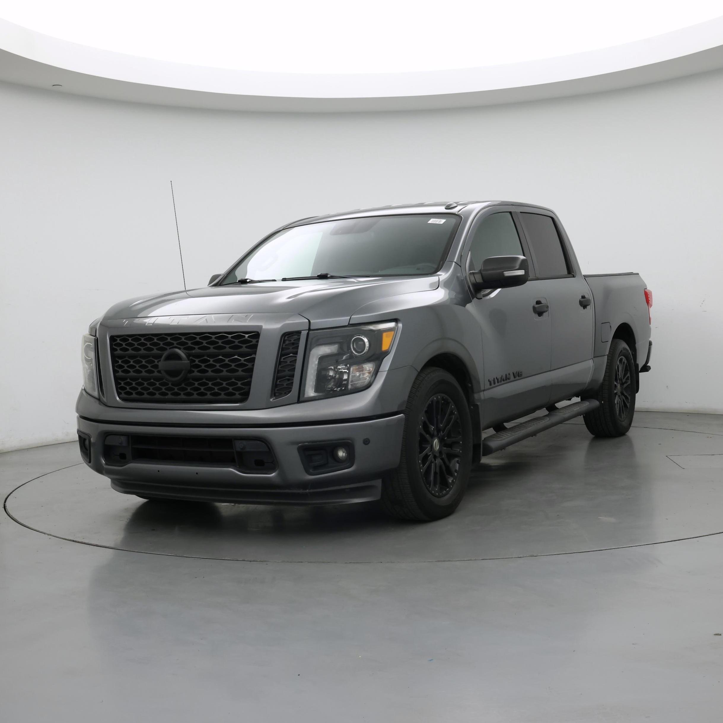 Thumbnail: 2018 Nissan Titan - 4