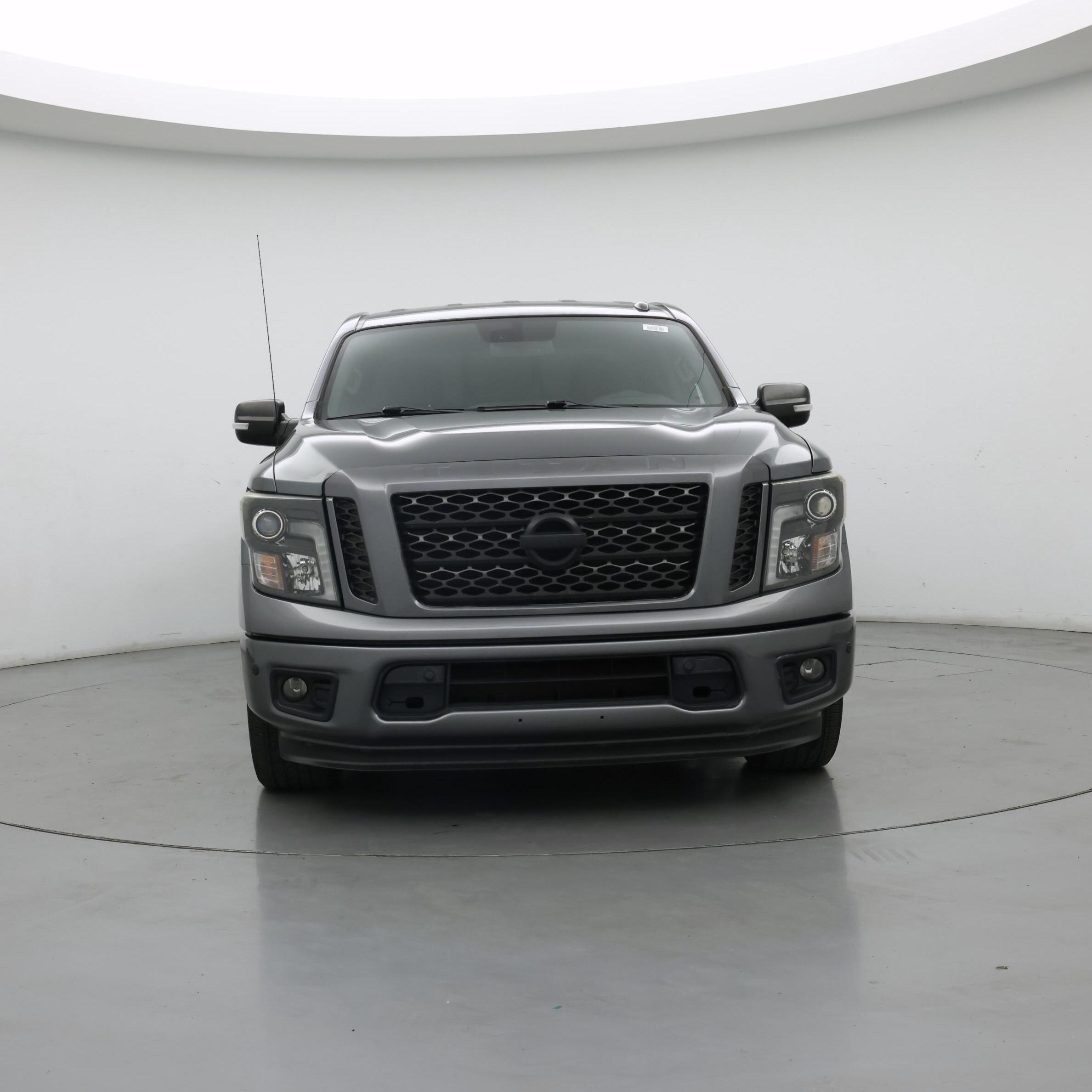 Thumbnail: 2018 Nissan Titan - 5