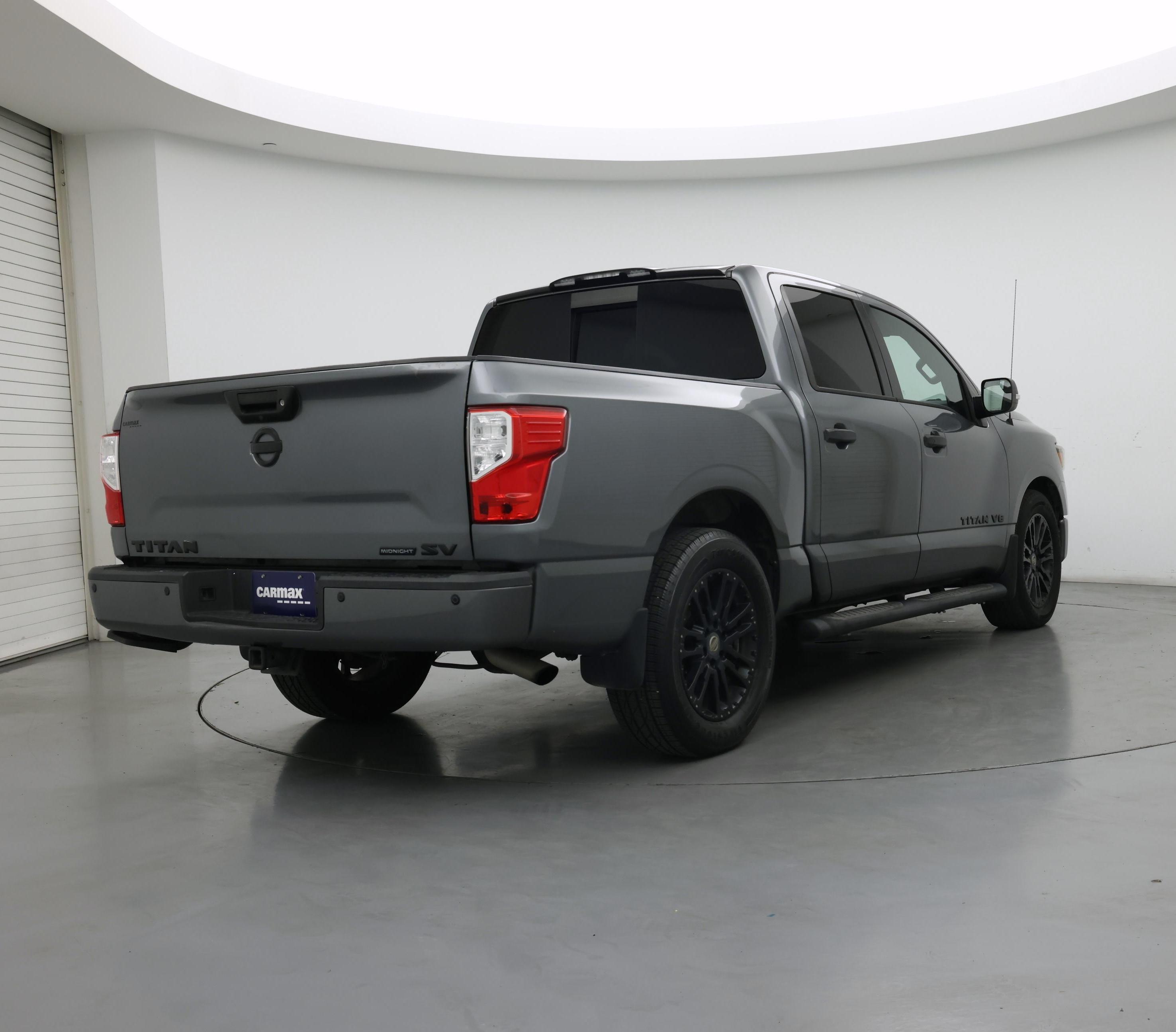 Thumbnail: 2018 Nissan Titan - 8