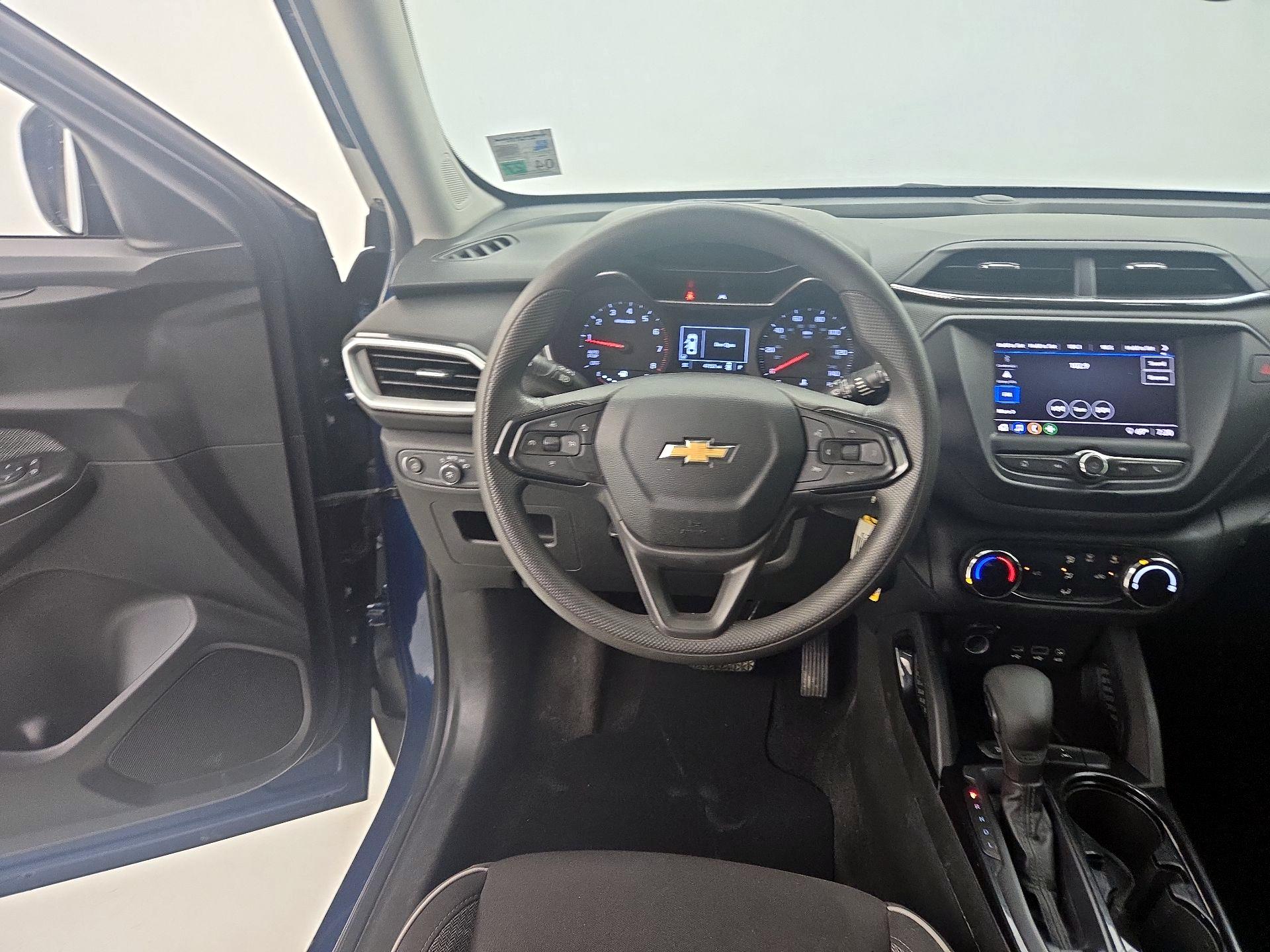 Thumbnail: 2021 Chevrolet TrailBlazer - 10