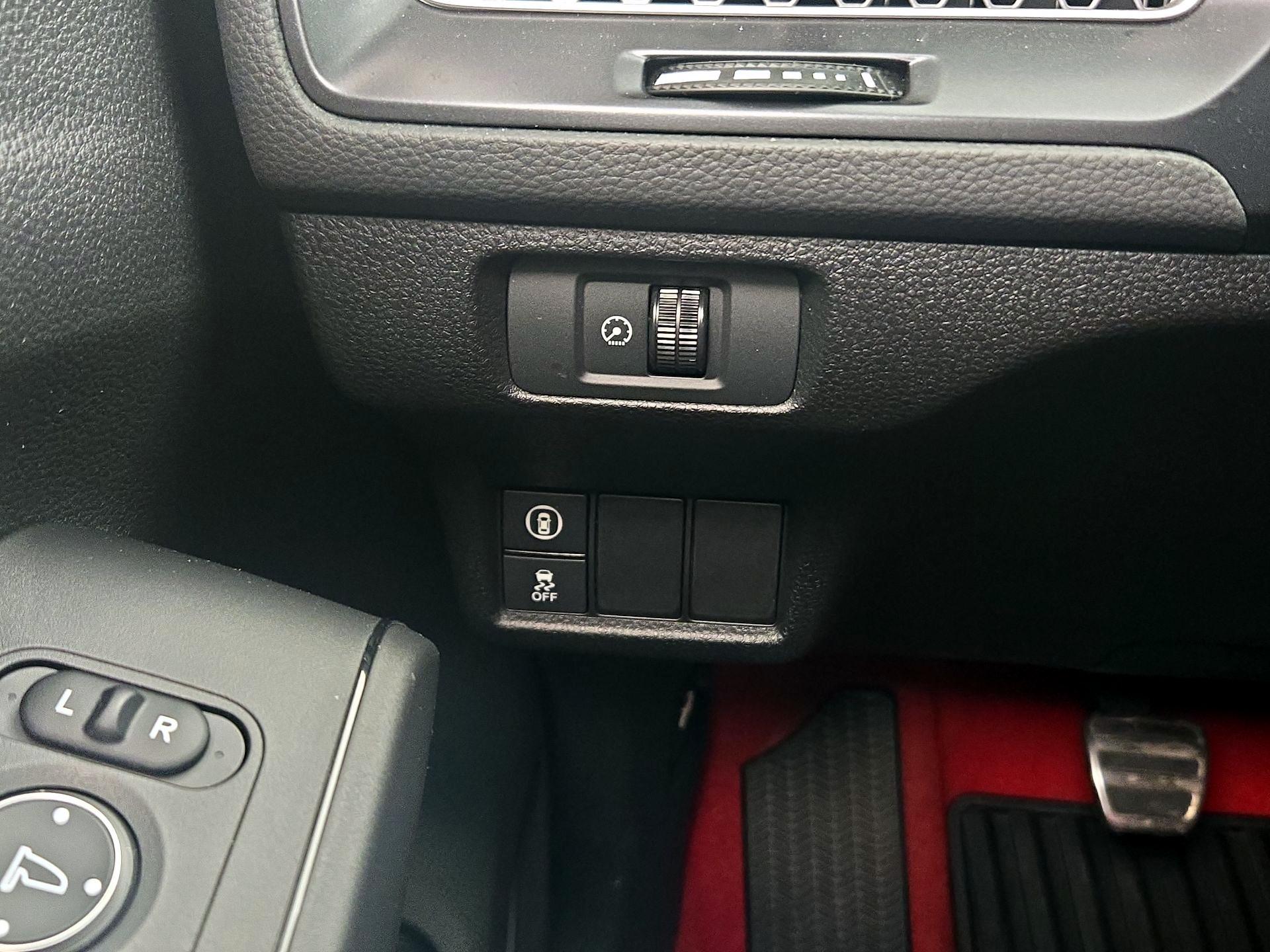 Thumbnail: 2025 Honda Civic - 13