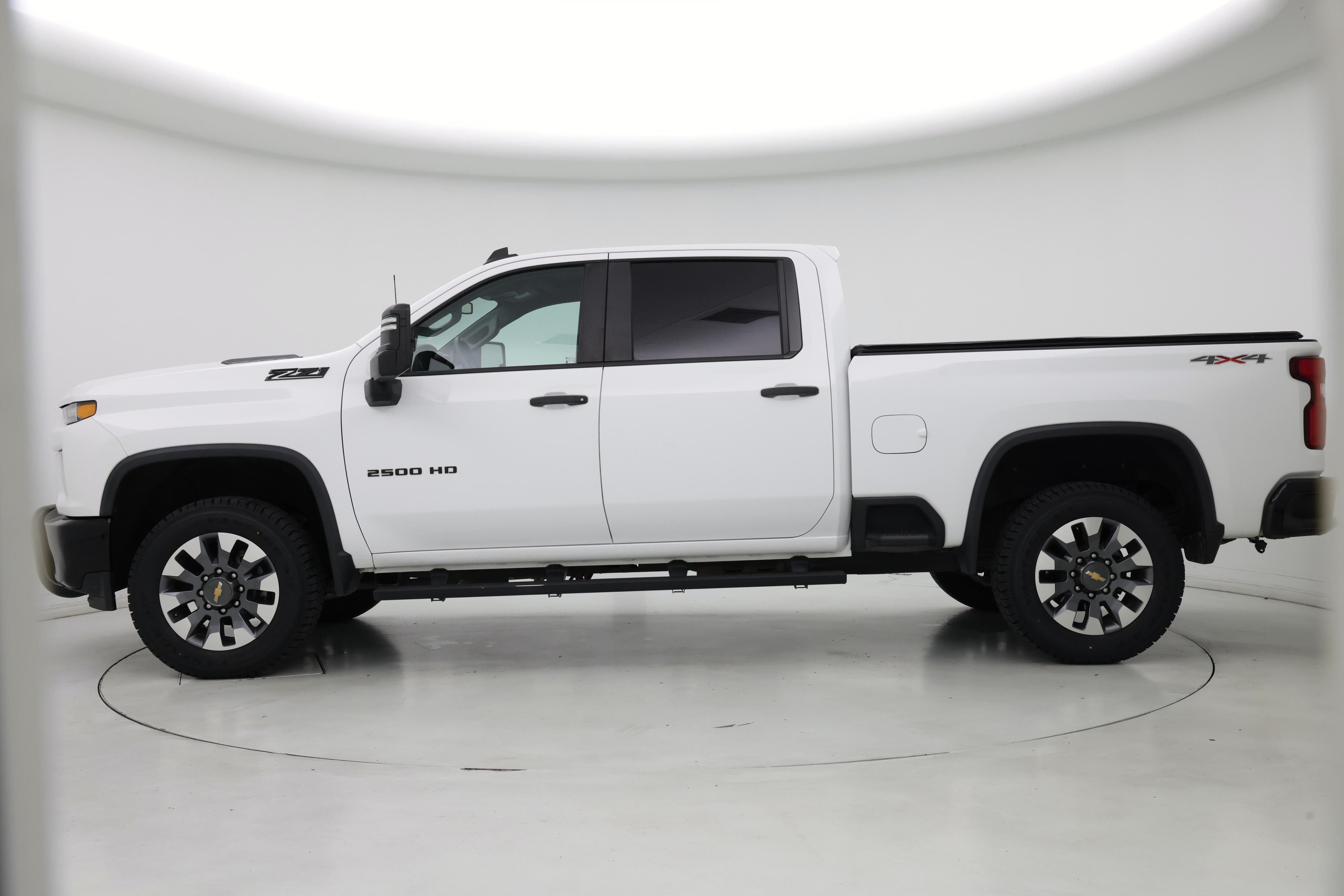 Thumbnail: 2021 Chevrolet Silverado 2500 - 3