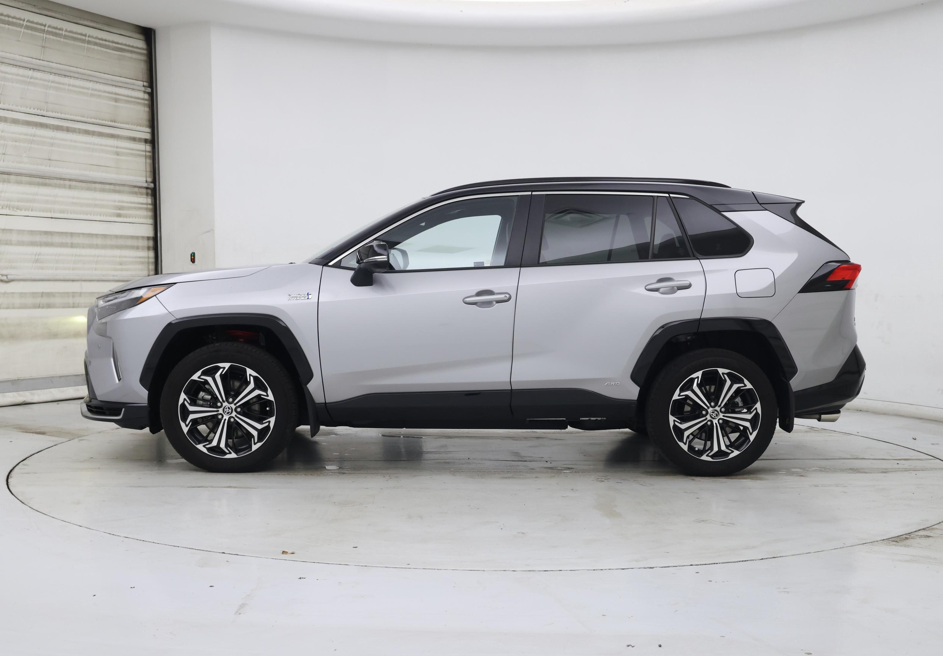 Thumbnail: 2024 Toyota RAV4 - 3