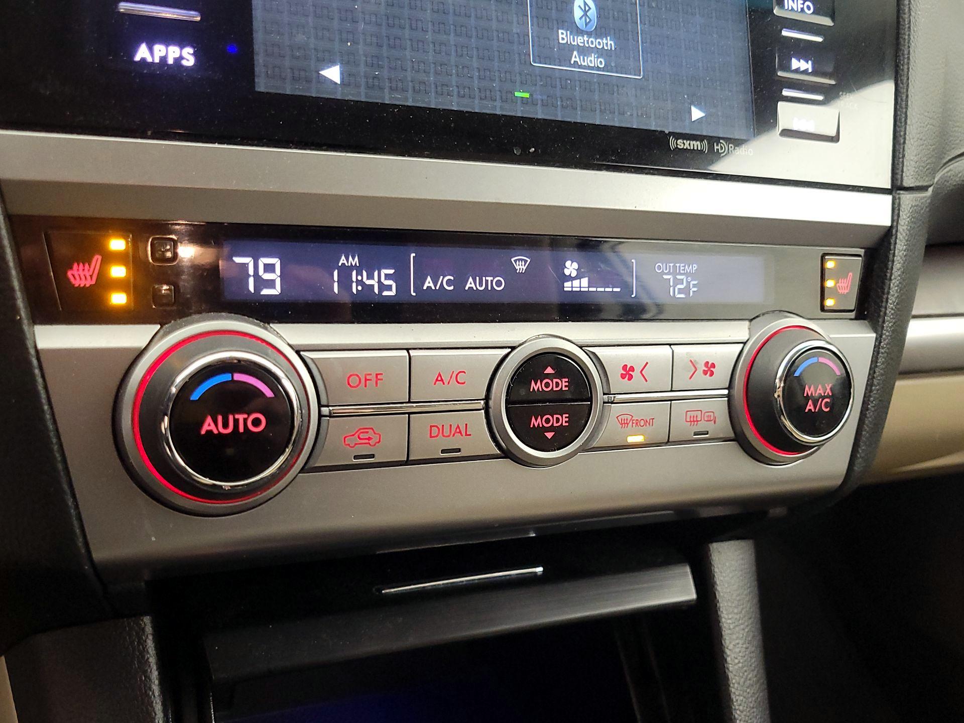 Thumbnail: 2016 Subaru Outback - 16