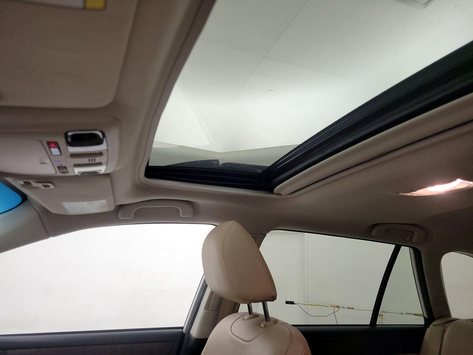 Thumbnail: 2016 Subaru Outback - 19