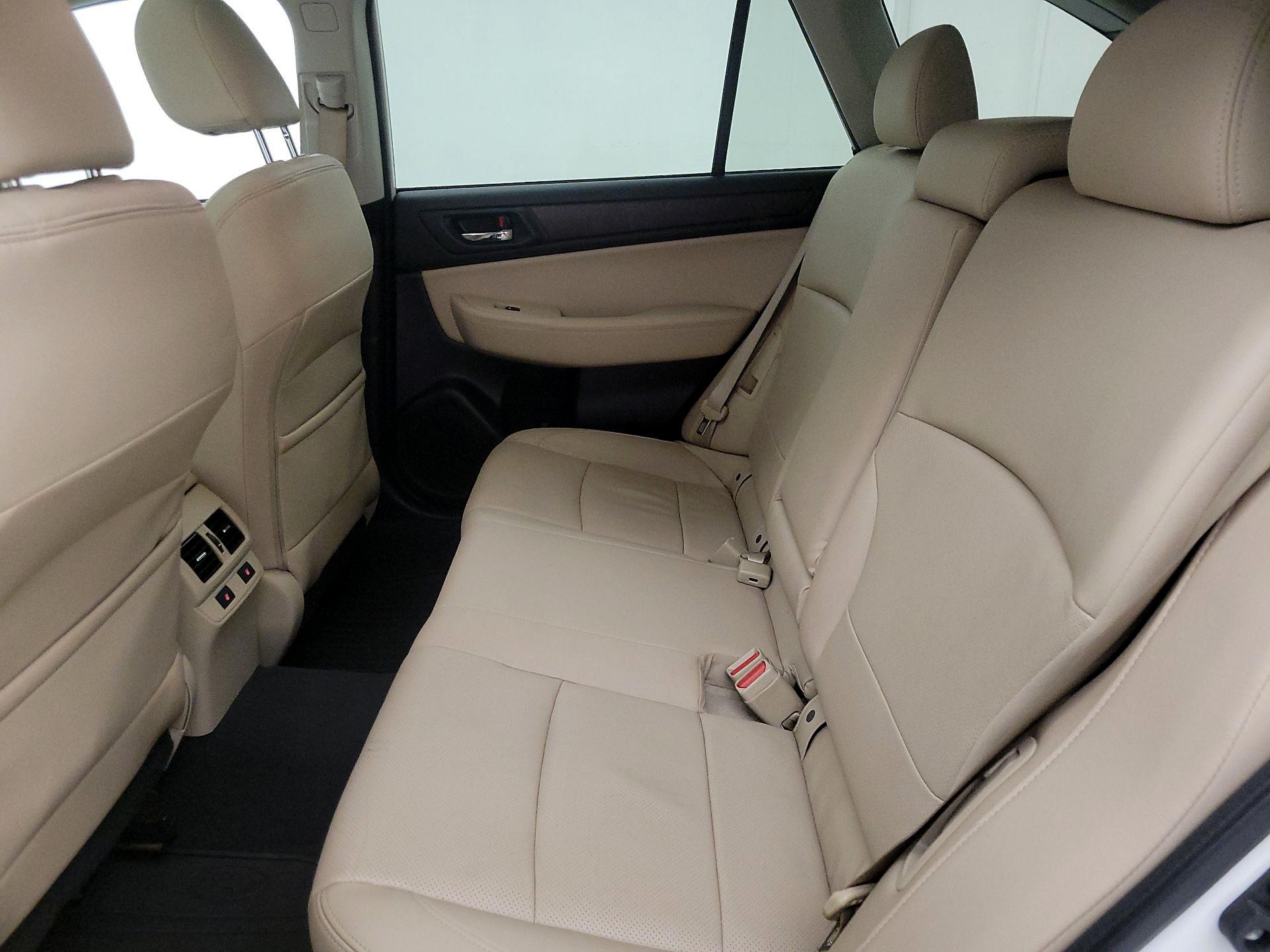 Thumbnail: 2016 Subaru Outback - 20