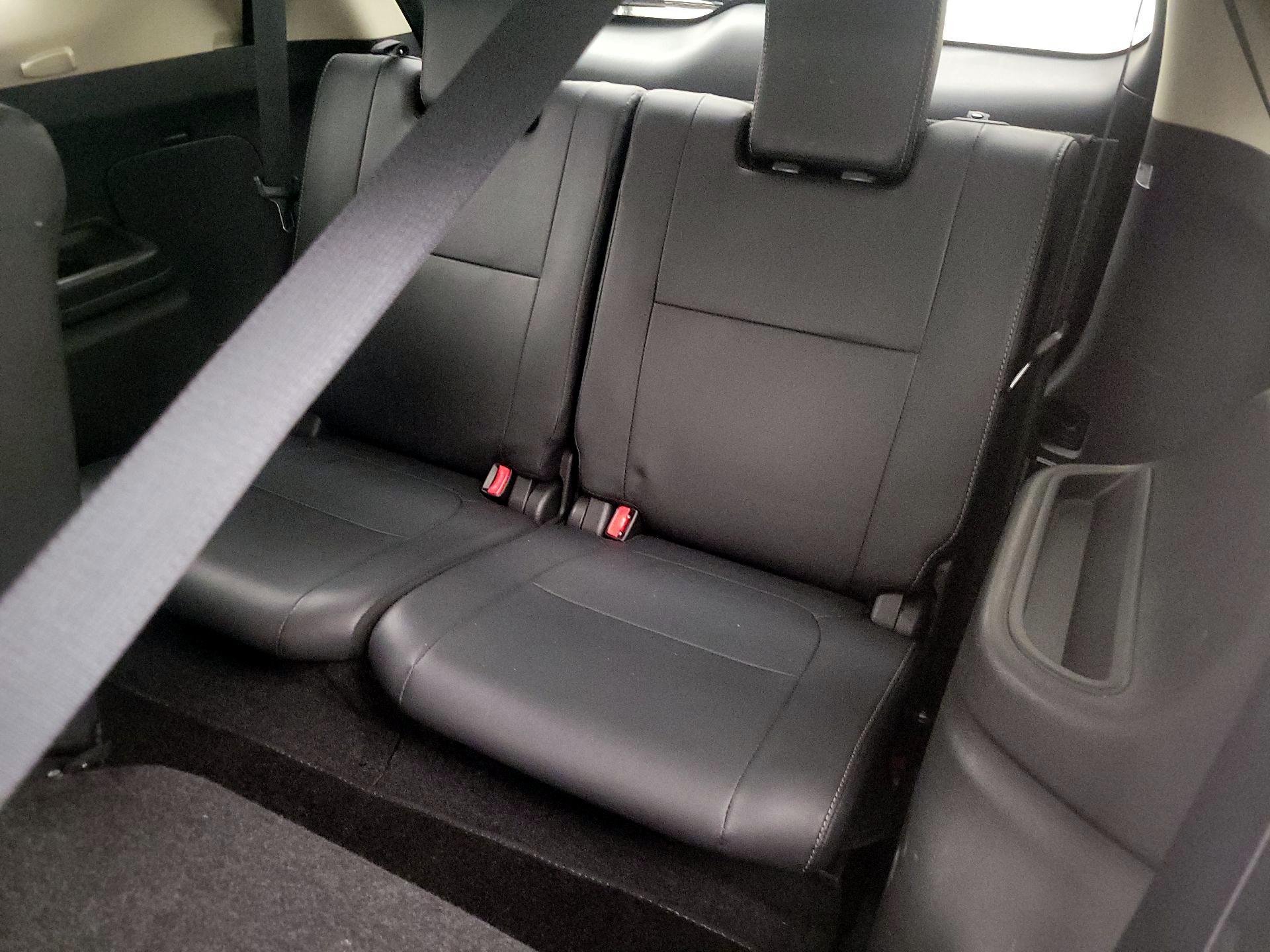 Thumbnail: 2020 Mitsubishi Outlander - 20