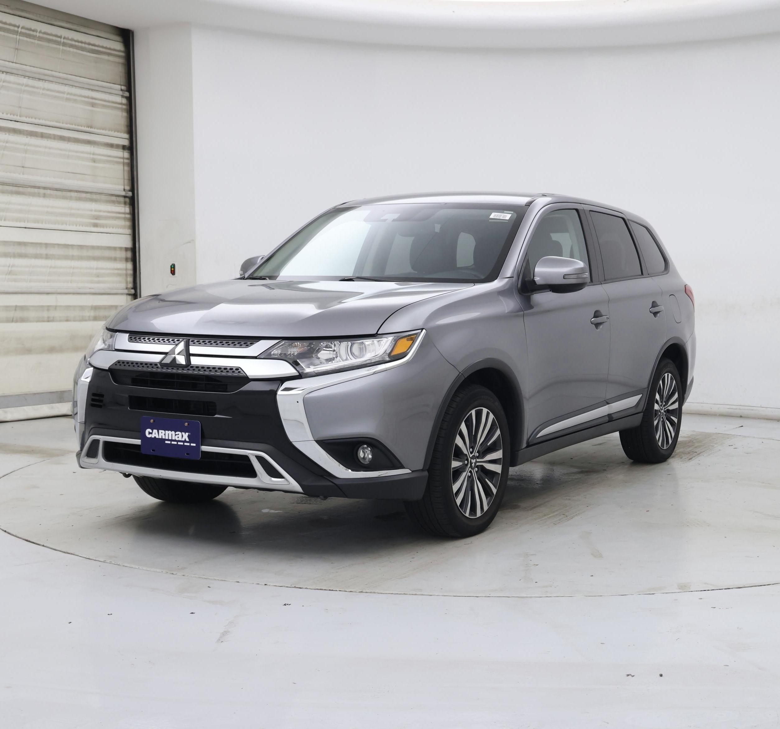 Thumbnail: 2020 Mitsubishi Outlander - 4