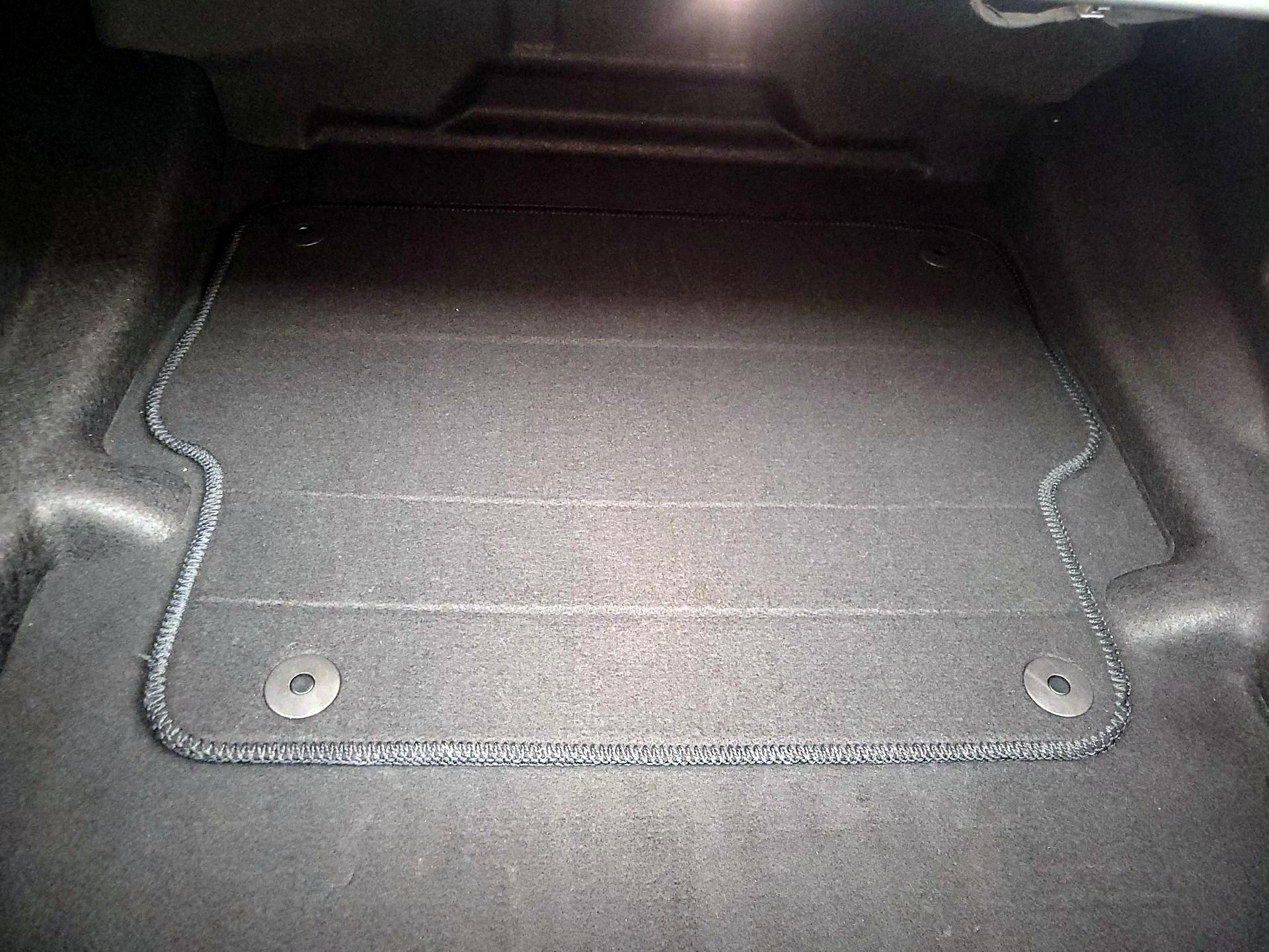 Thumbnail: 2024 Chevrolet Camaro - 19