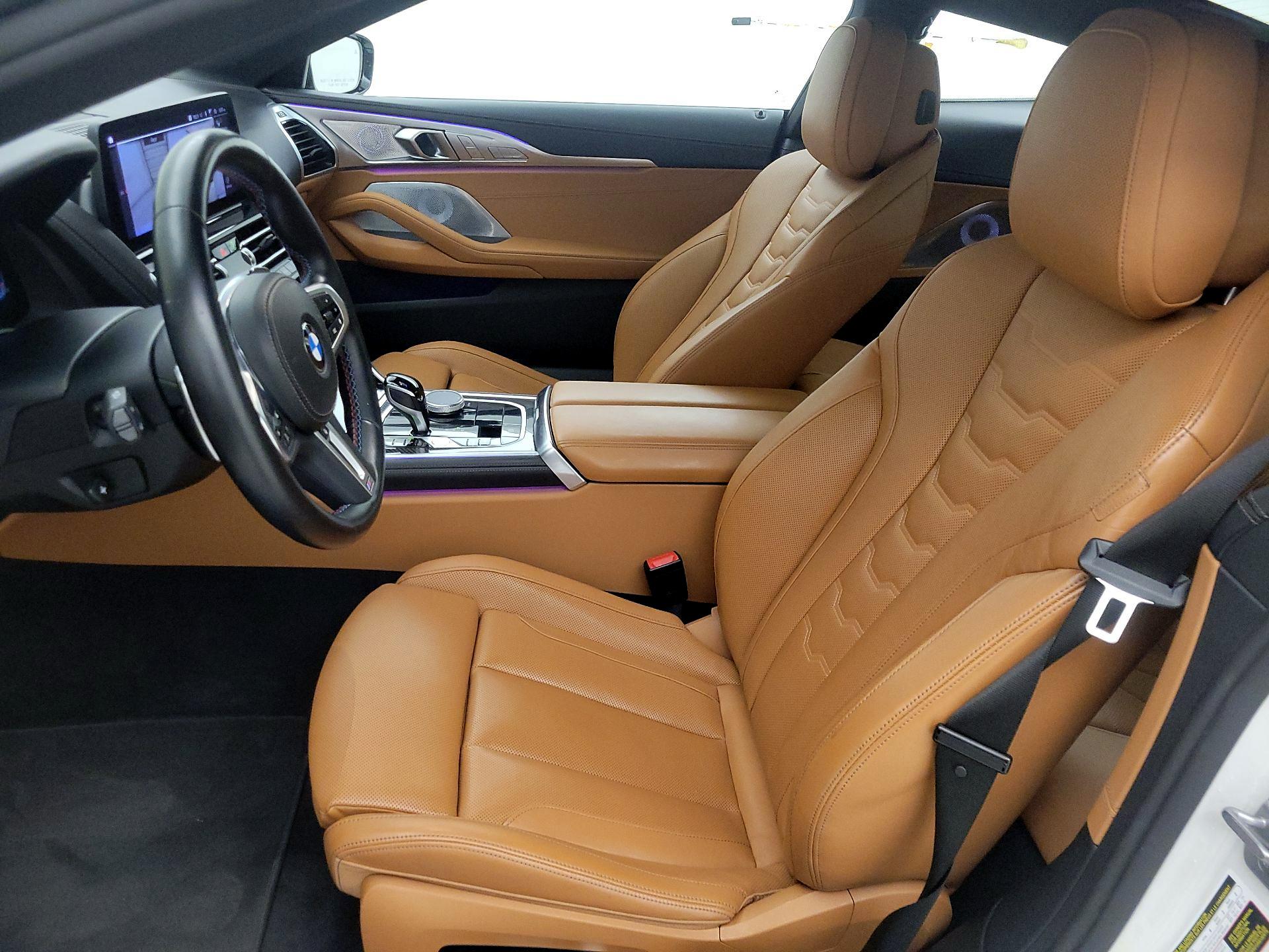 Thumbnail: 2023 BMW 8 Series - 11