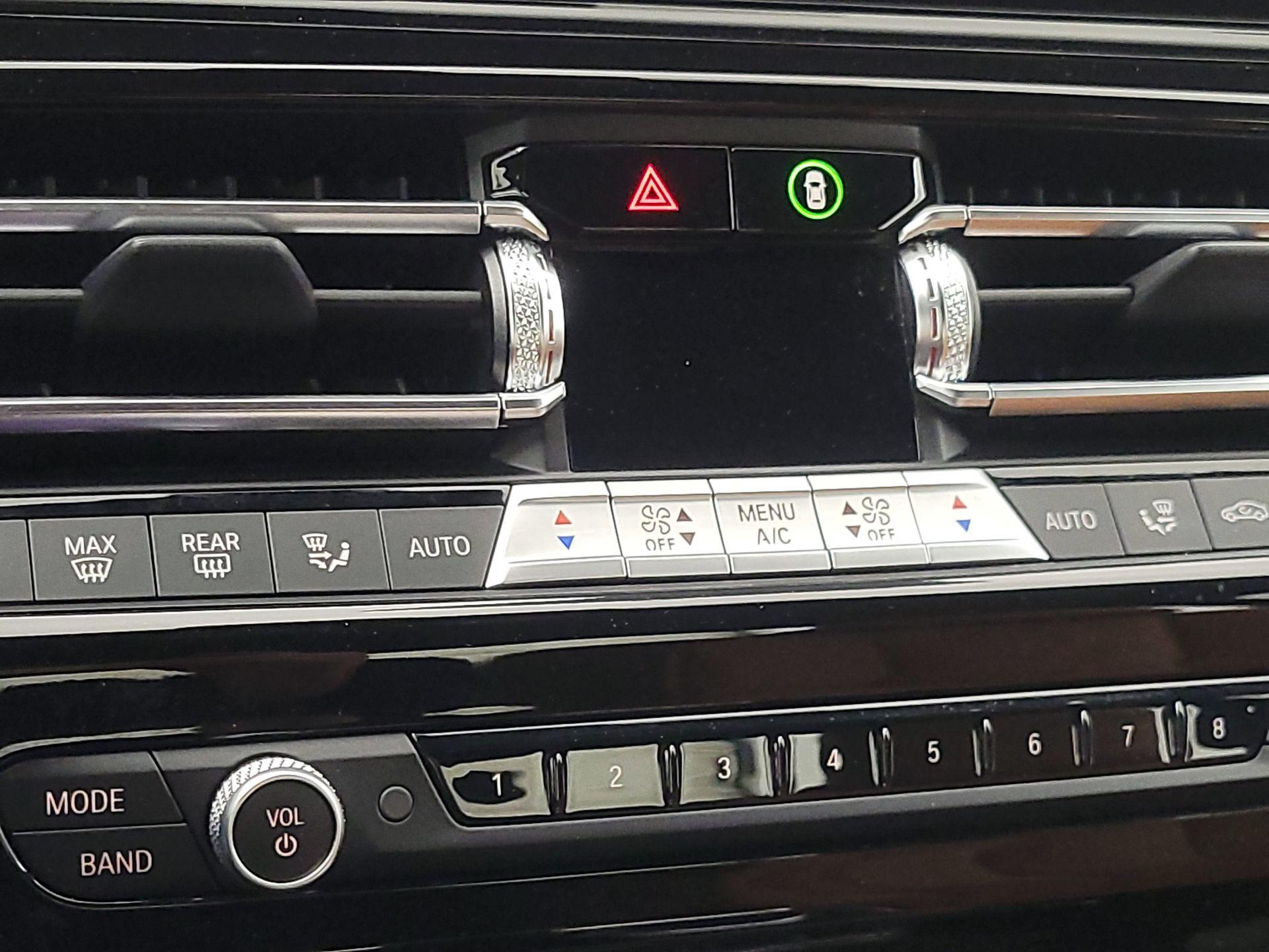 Thumbnail: 2023 BMW 8 Series - 16