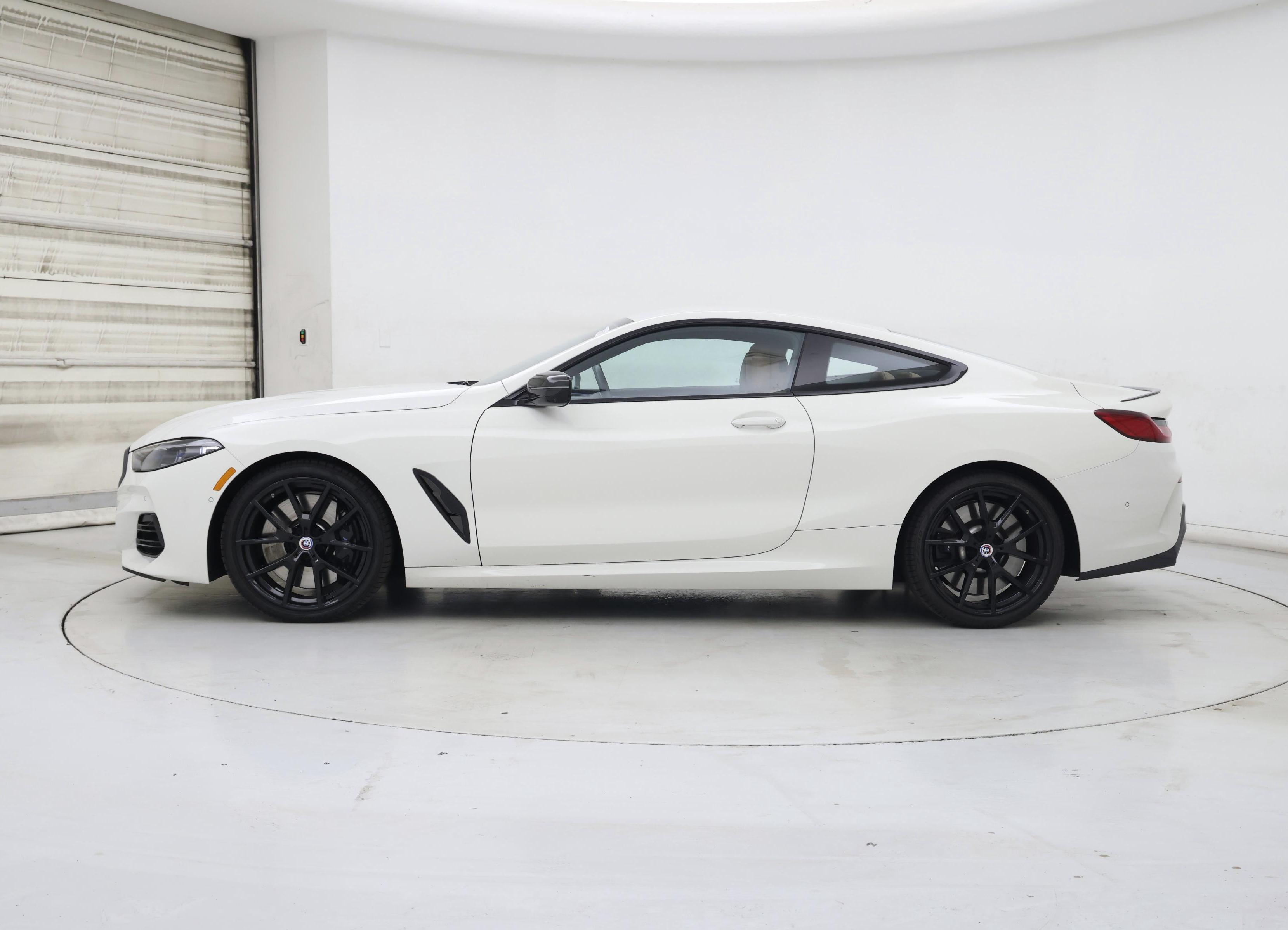 Thumbnail: 2023 BMW 8 Series - 3