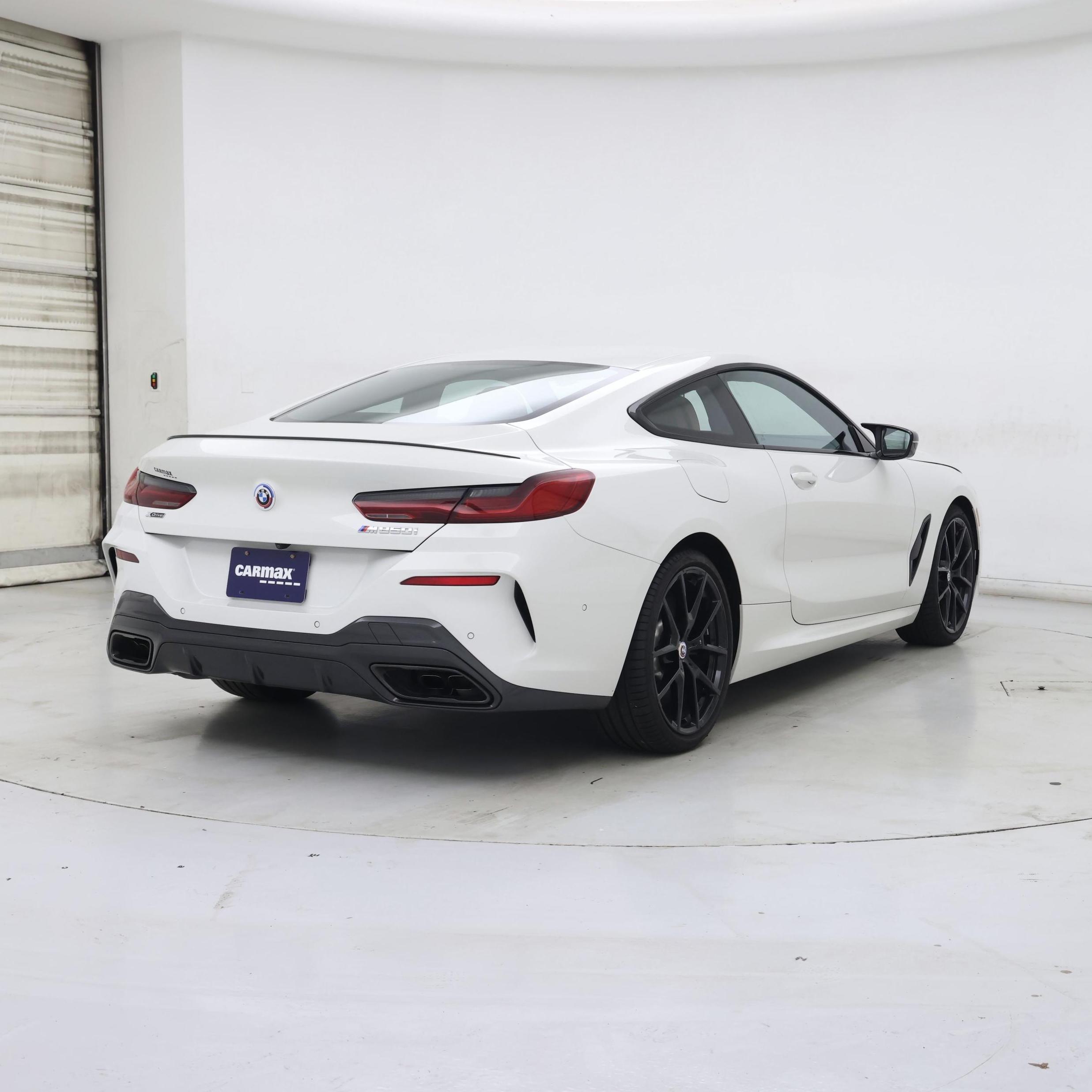 Thumbnail: 2023 BMW 8 Series - 8