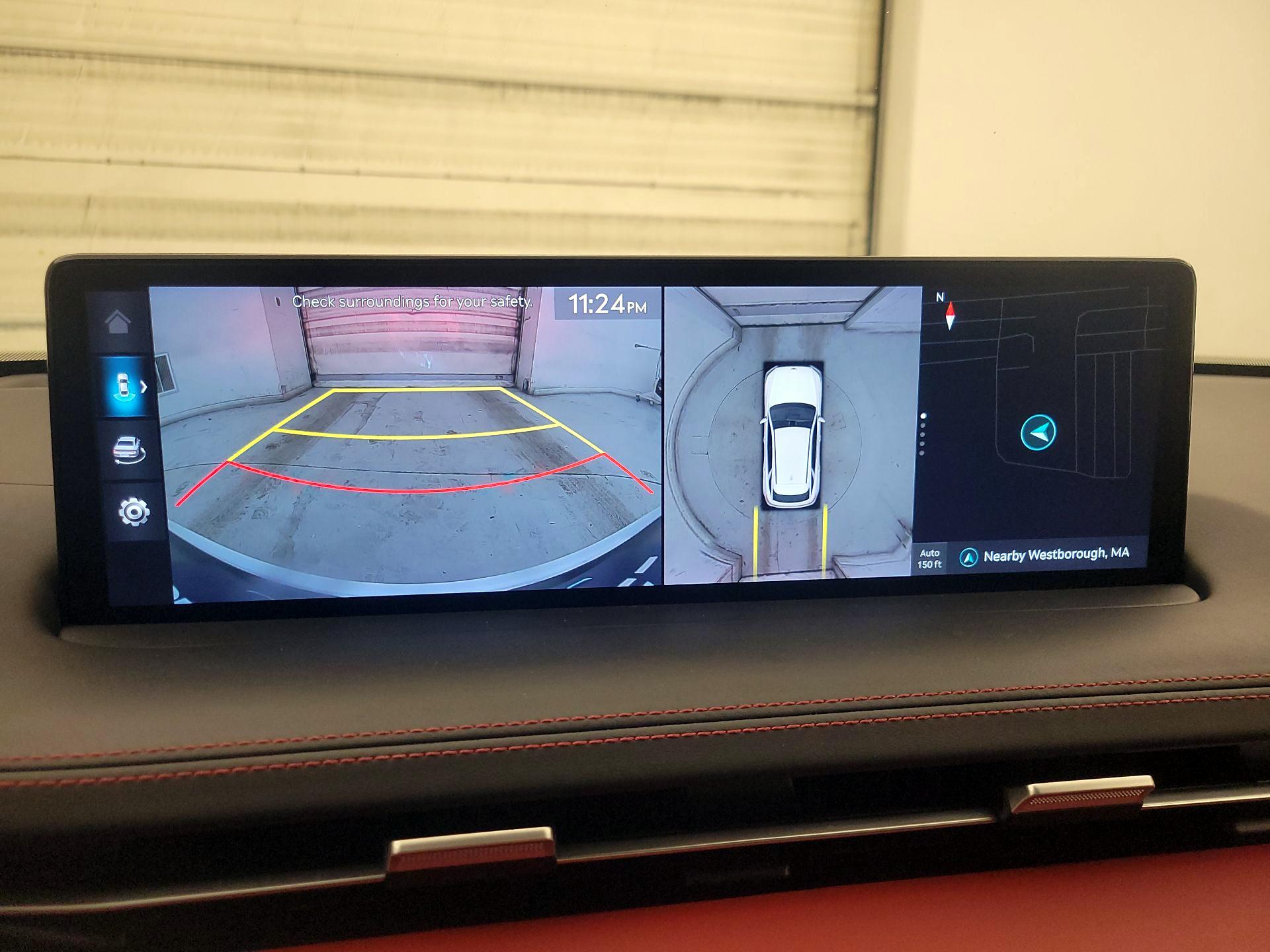 Thumbnail: 2022 Genesis GV70 - 15