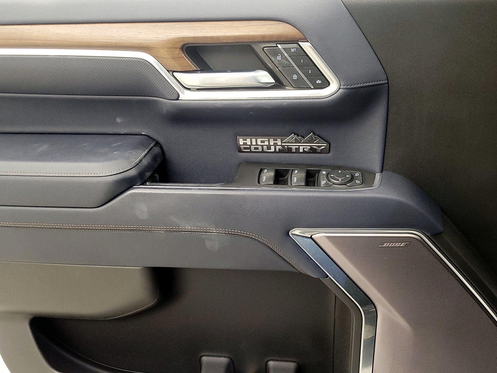 Thumbnail: 2022 Chevrolet Silverado 1500 - 12