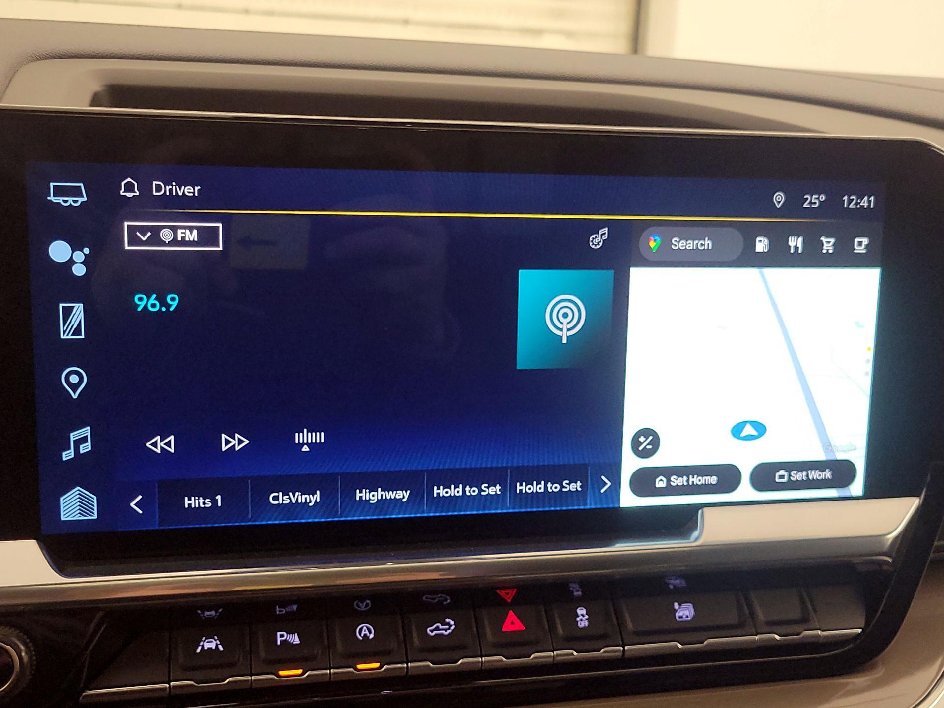 Thumbnail: 2022 Chevrolet Silverado 1500 - 15