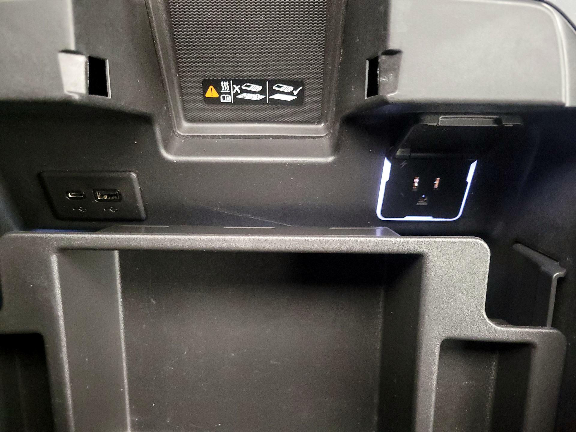 Thumbnail: 2022 Chevrolet Silverado 1500 - 18