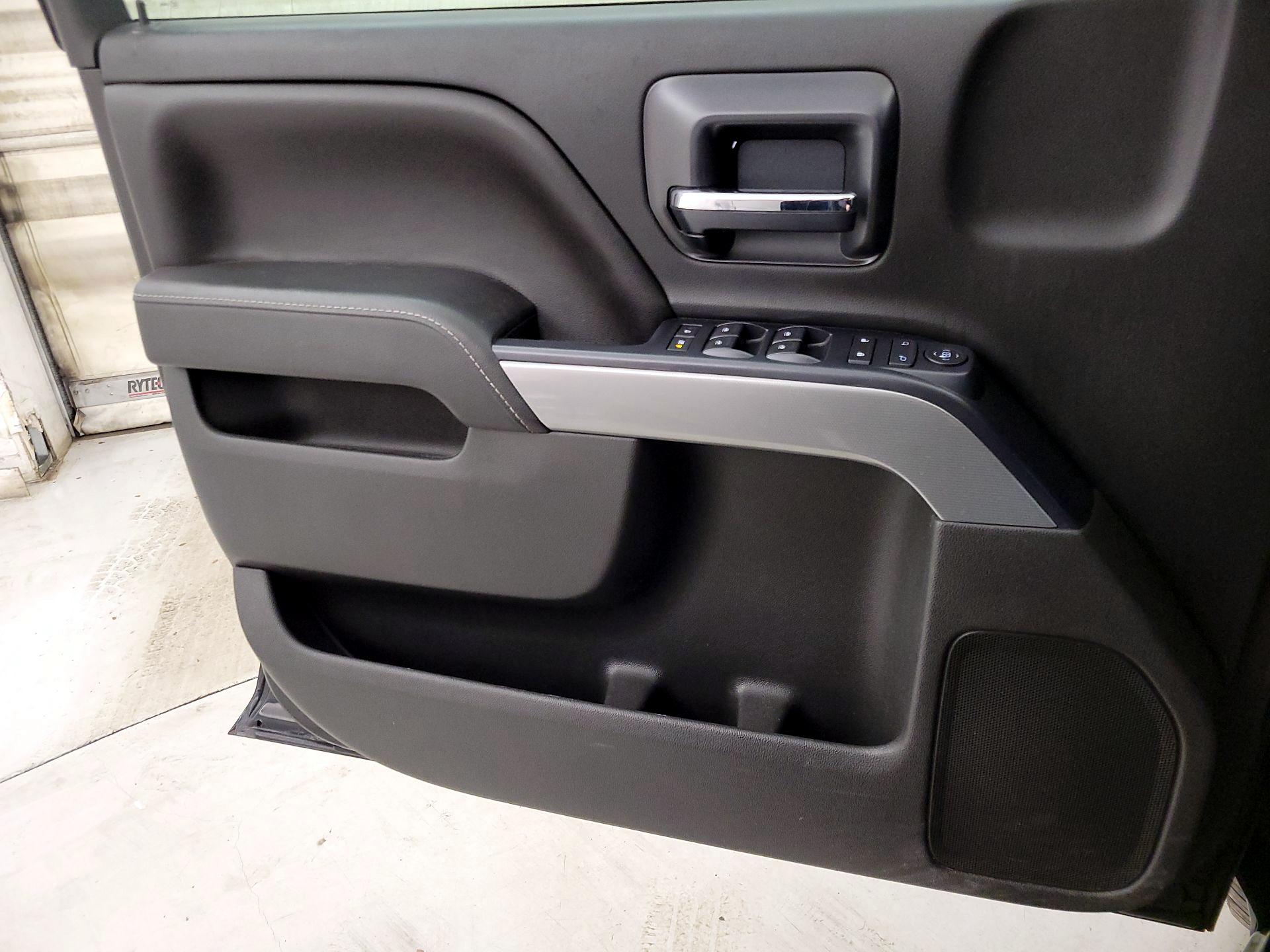 Thumbnail: 2016 Chevrolet Silverado 1500 - 12