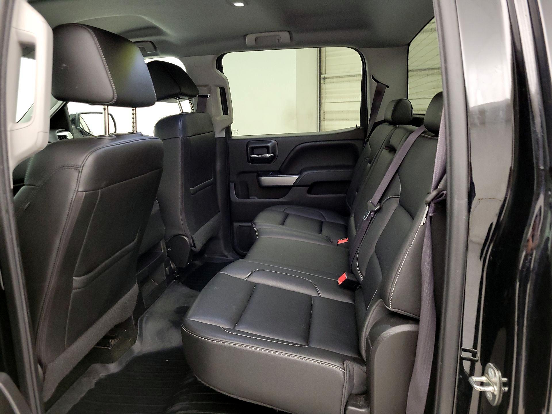 Thumbnail: 2016 Chevrolet Silverado 1500 - 19