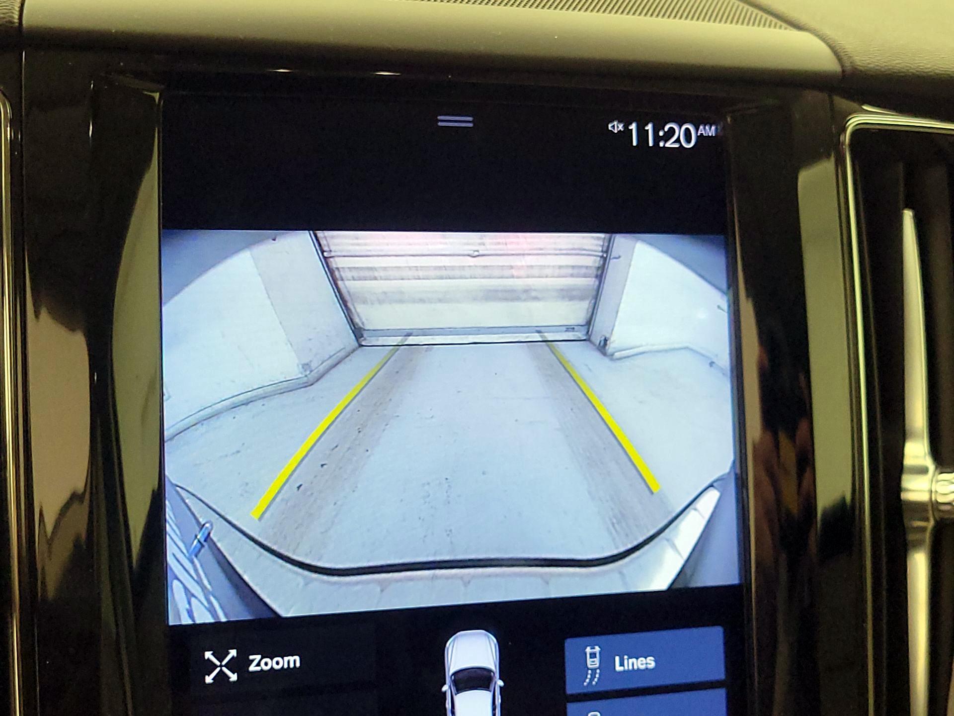 Thumbnail: 2021 Volvo XC60 - 14