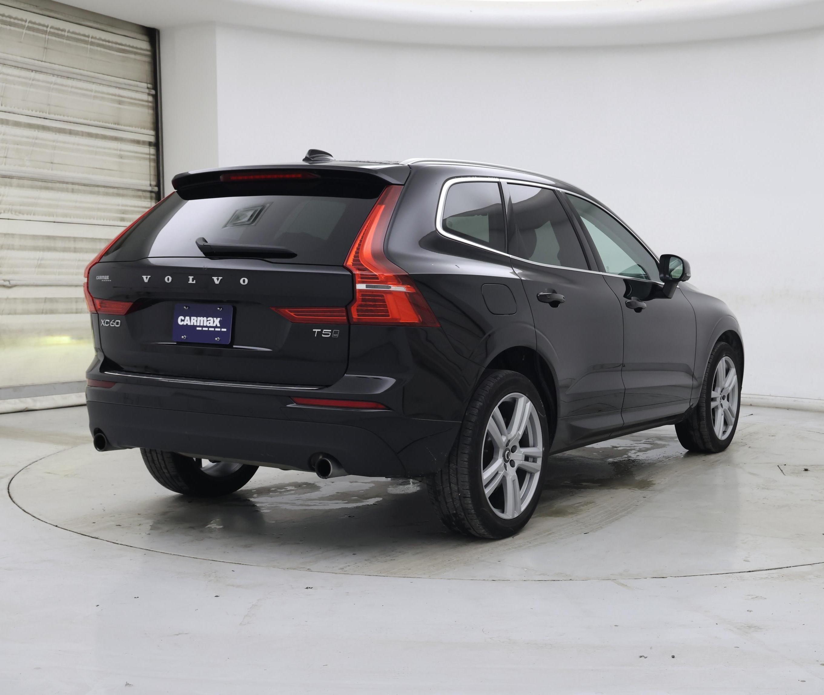 Thumbnail: 2021 Volvo XC60 - 8