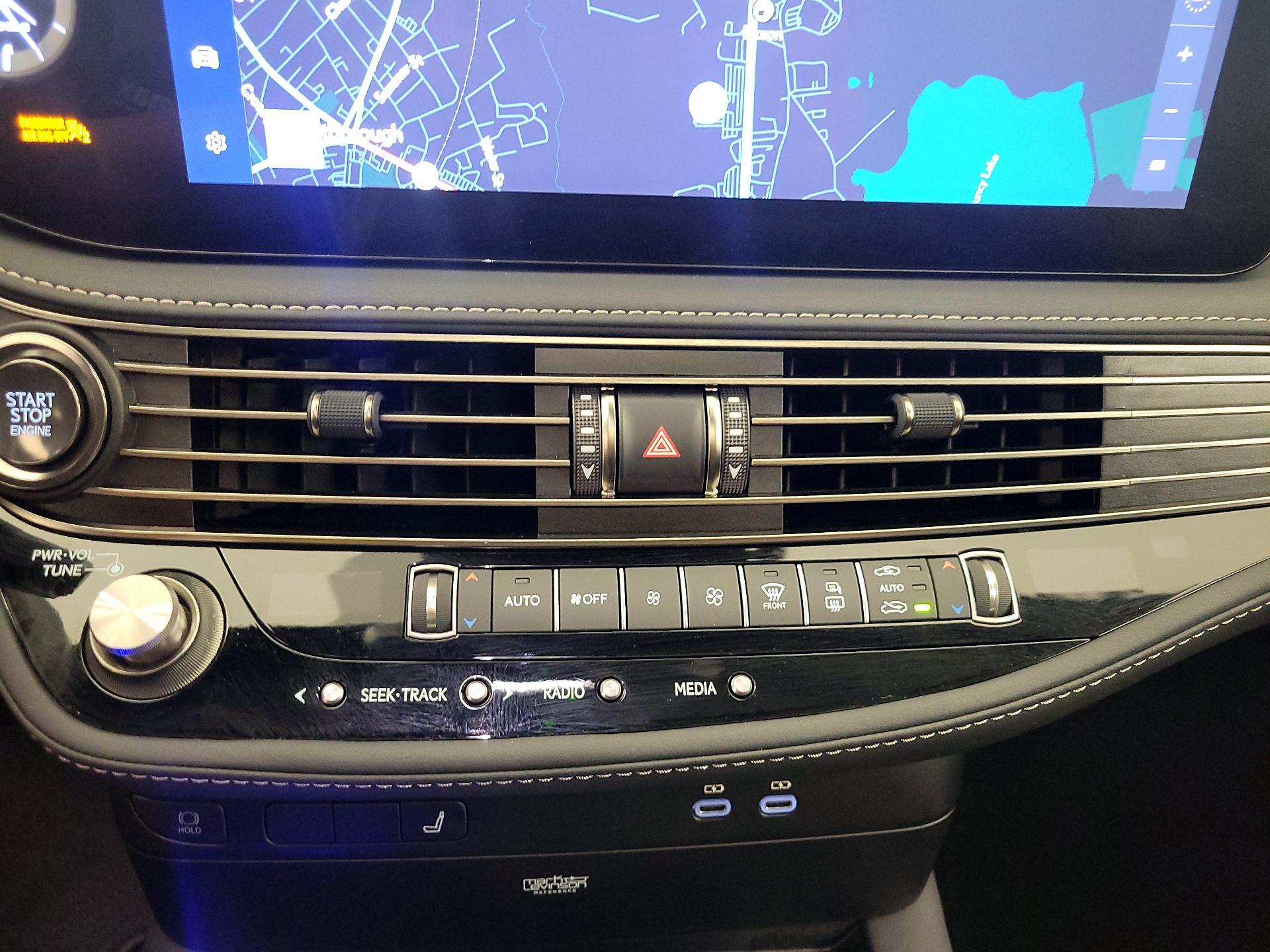 Thumbnail: 2024 Lexus LS - 17