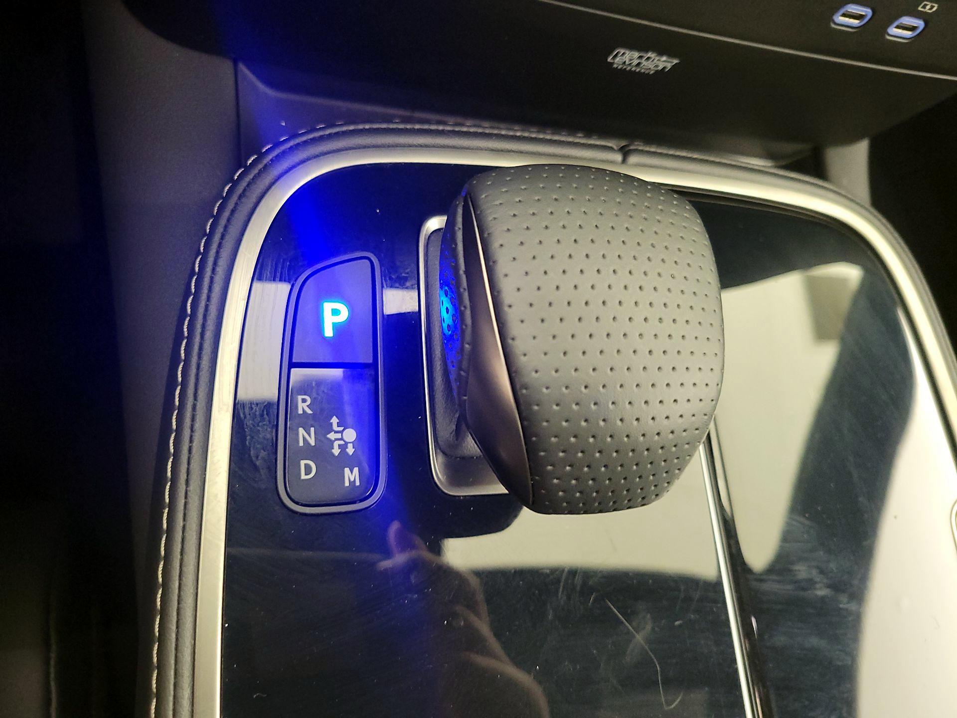 Thumbnail: 2024 Lexus LS - 18