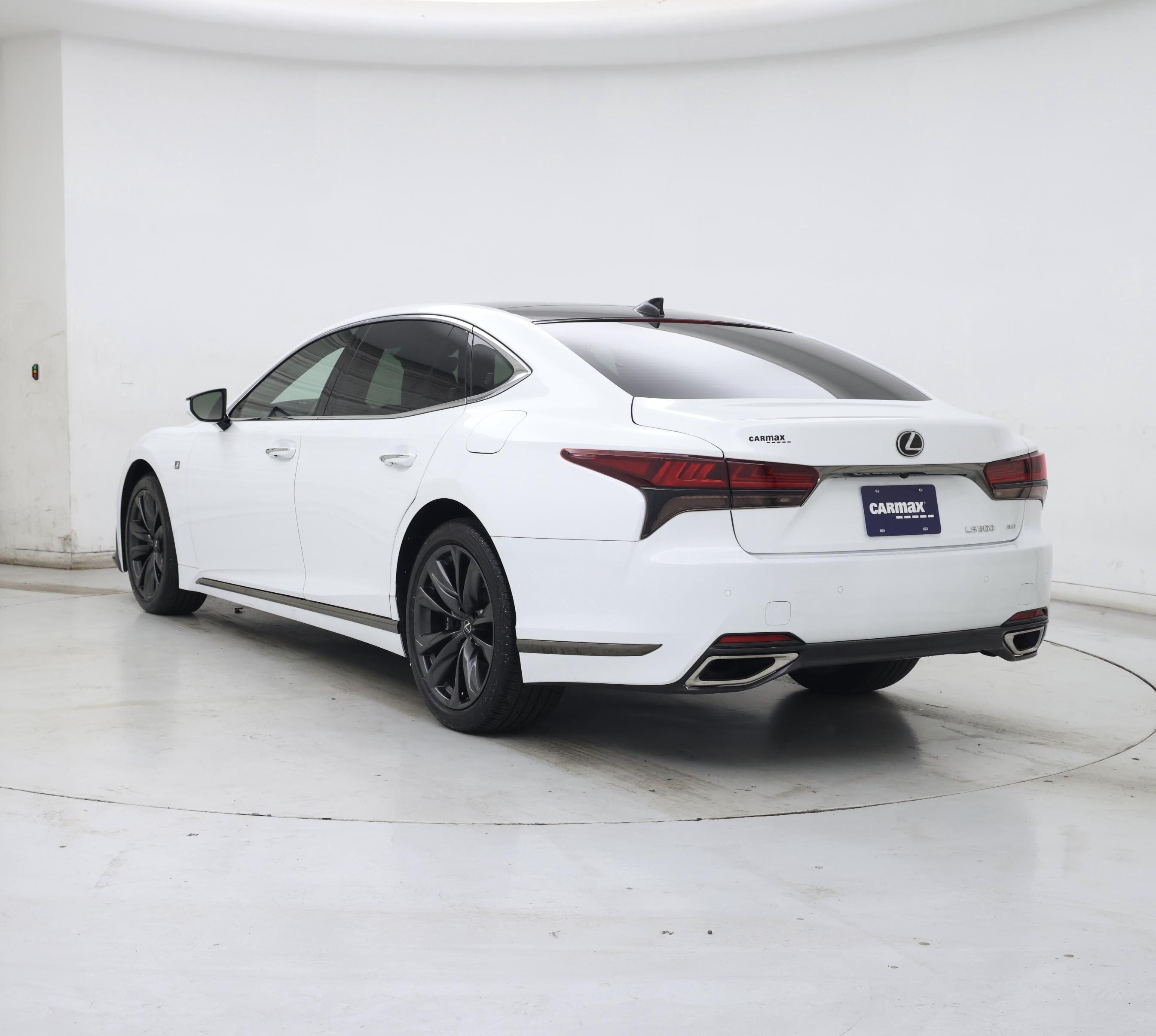 Thumbnail: 2024 Lexus LS - 2