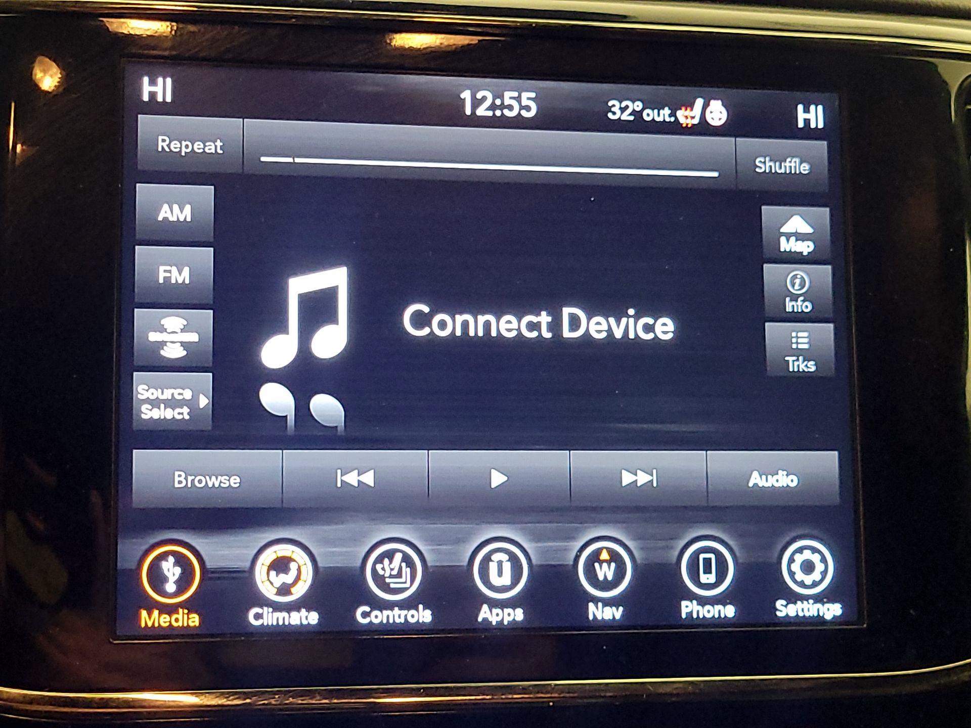 Thumbnail: 2020 Jeep Grand Cherokee - 15