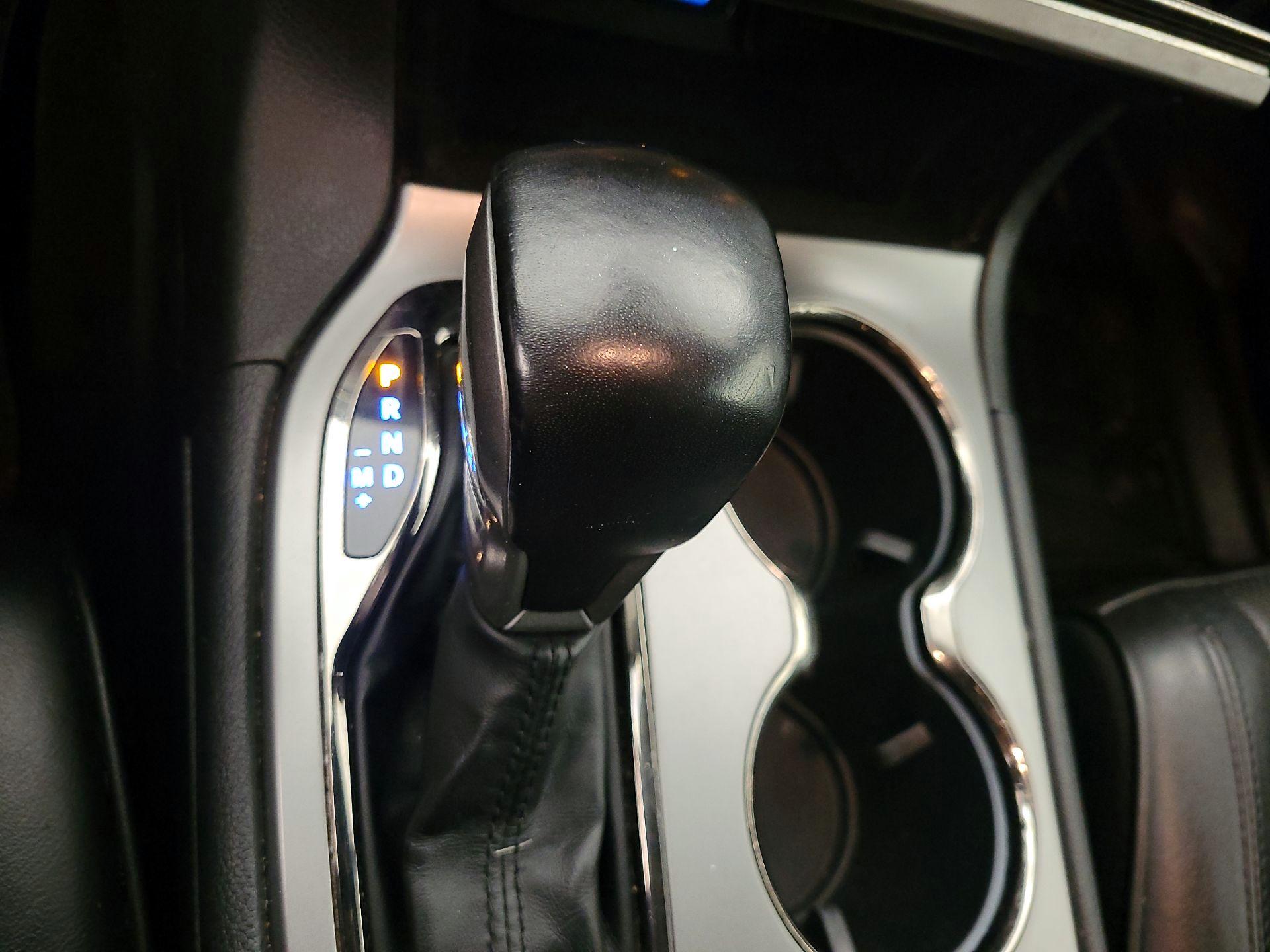 Thumbnail: 2020 Jeep Grand Cherokee - 17