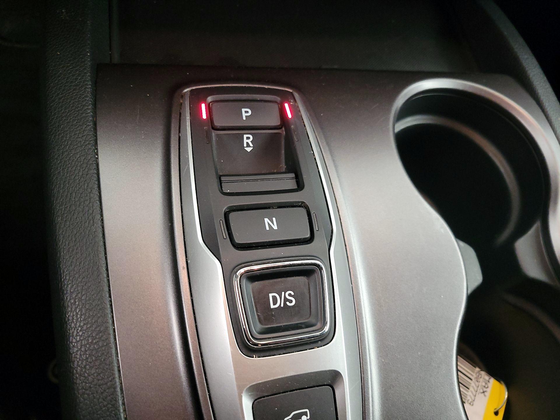 Thumbnail: 2022 Honda Pilot - 17