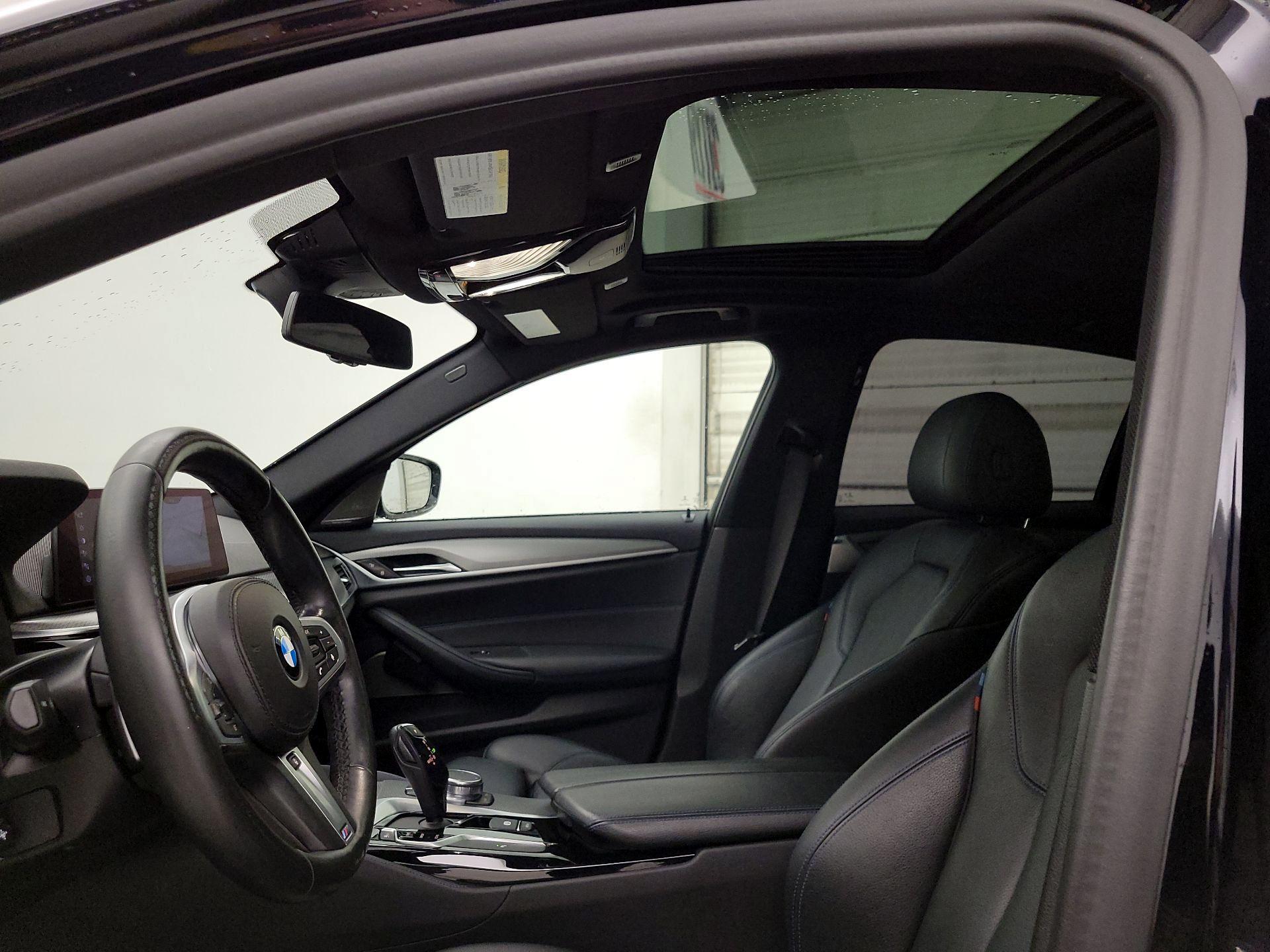 Thumbnail: 2019 BMW 5 Series - 19