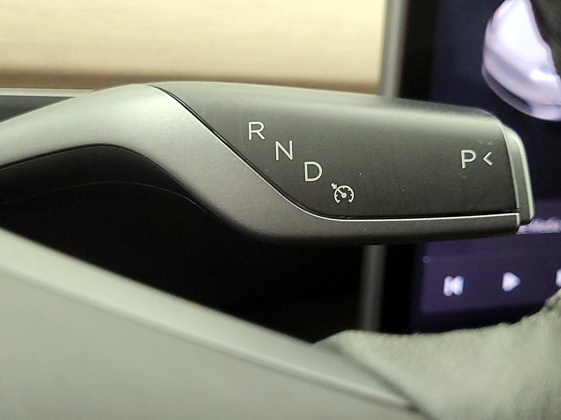 Thumbnail: 2022 Tesla Model Y - 16