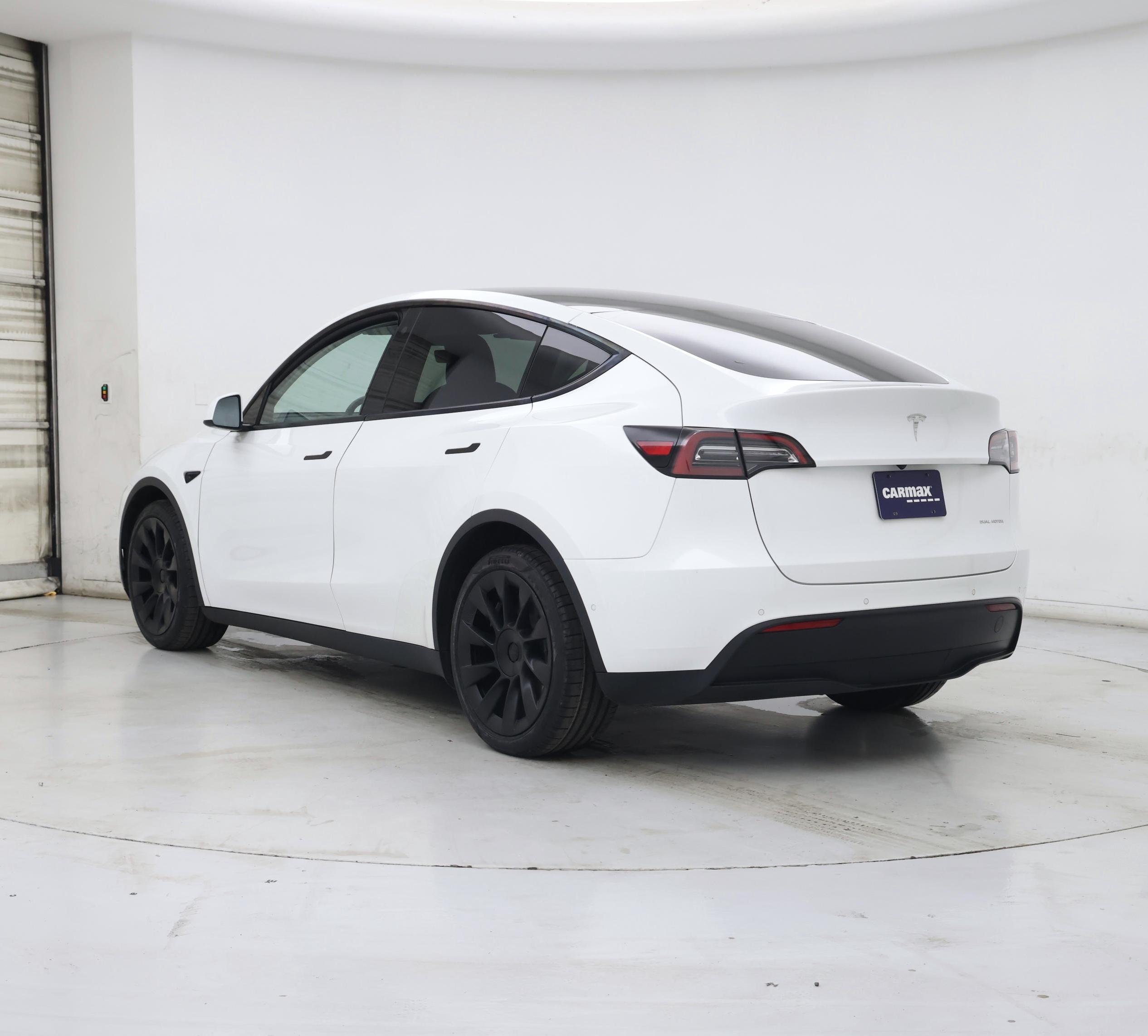 Thumbnail: 2022 Tesla Model Y - 2