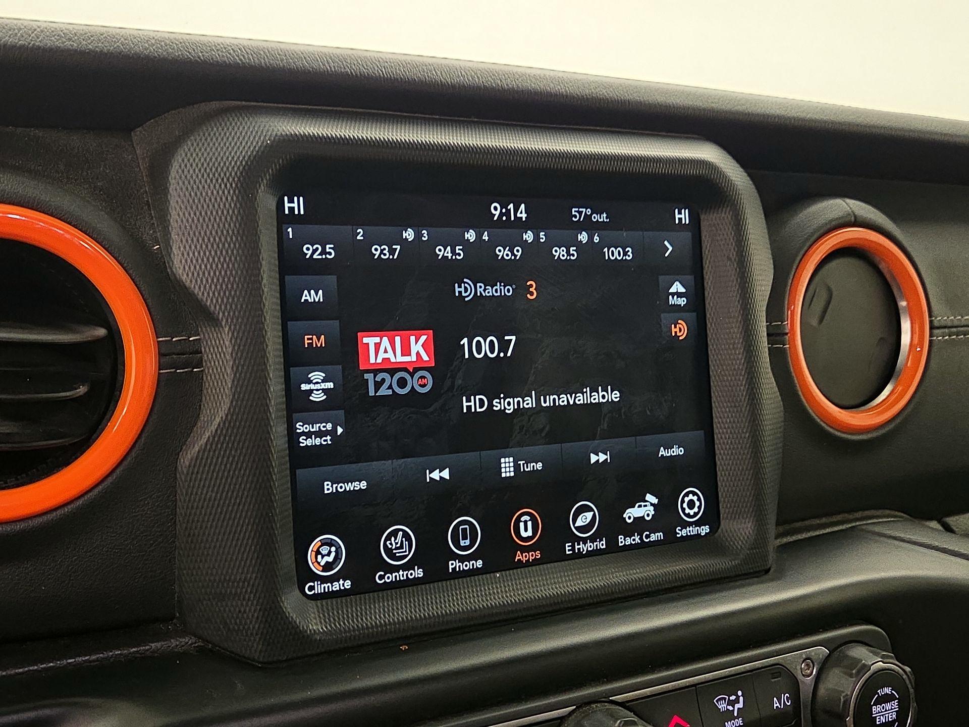 Thumbnail: 2021 Jeep Wrangler - 15